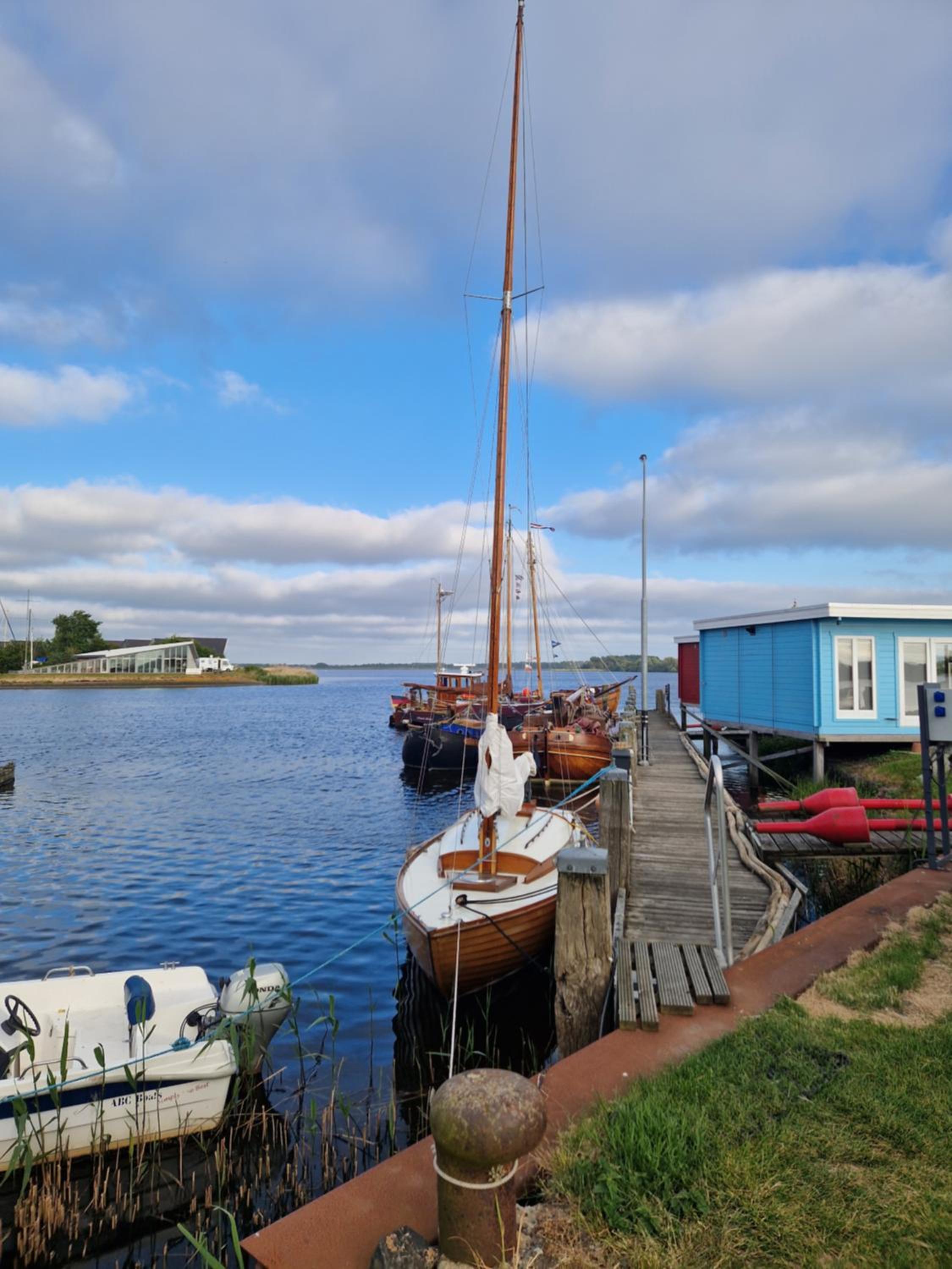 Boothuis Lauwersoog view 3