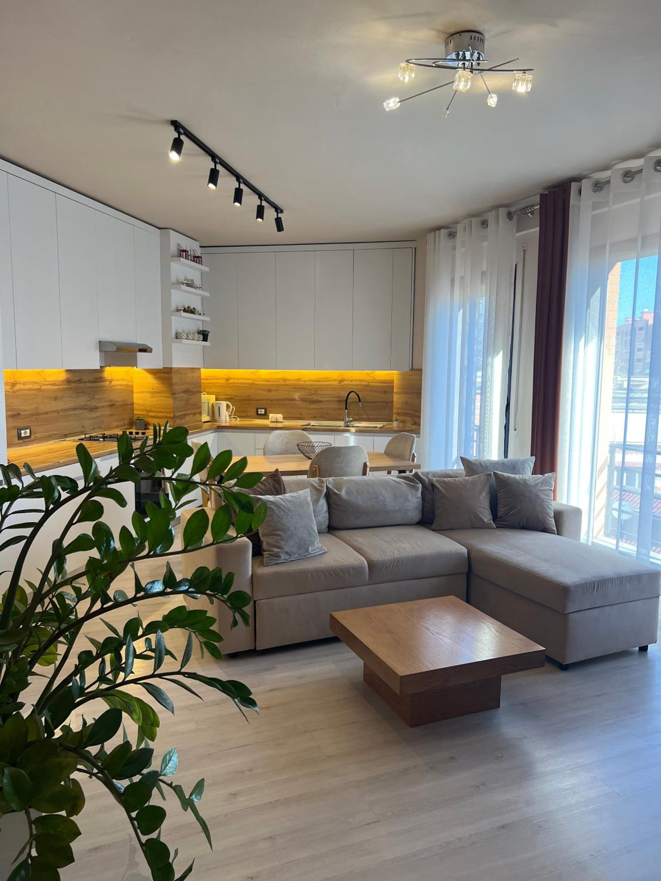 Nemis apartments in the centre of Tirana four Free parking