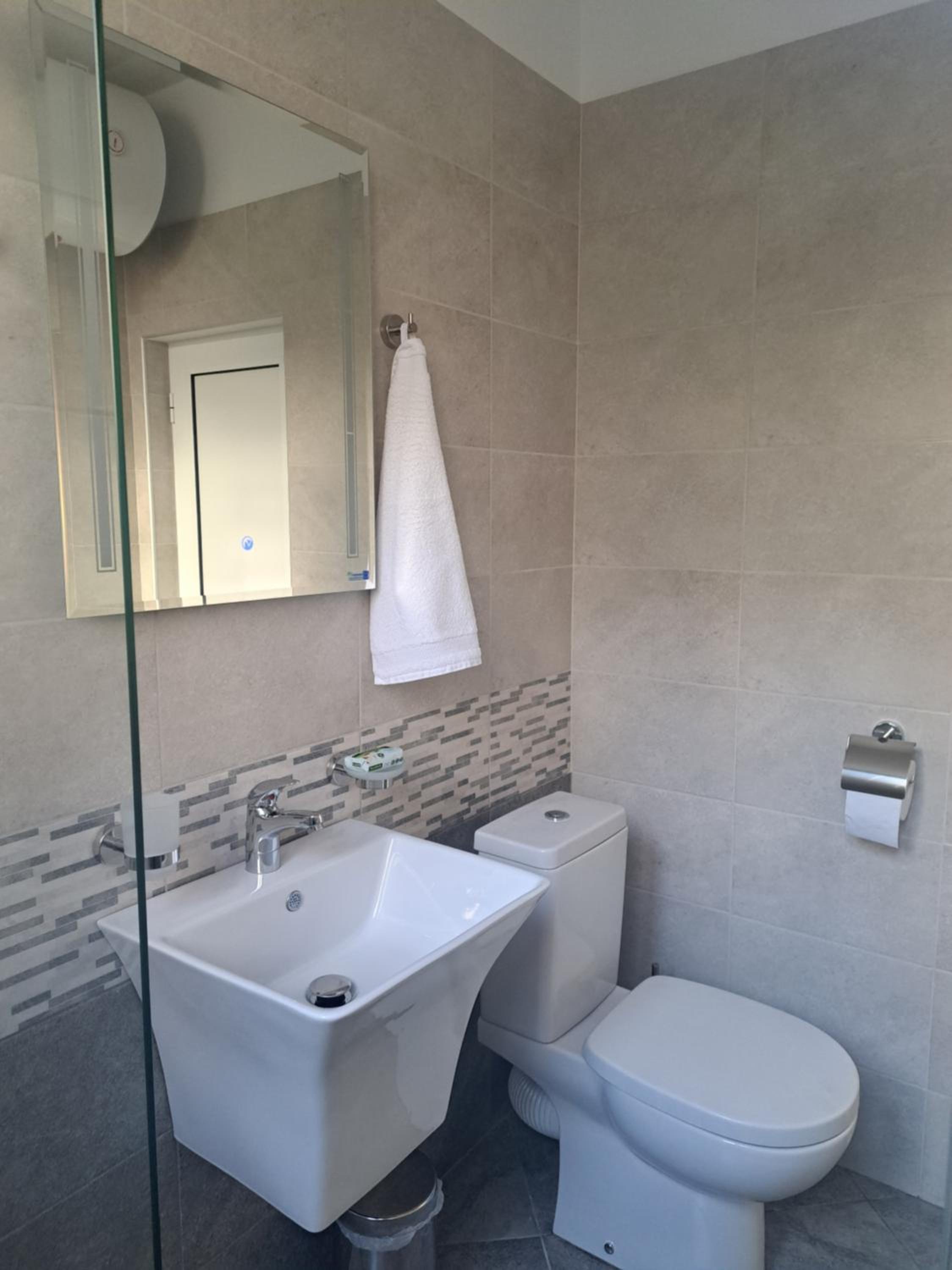 Vasi Apartment