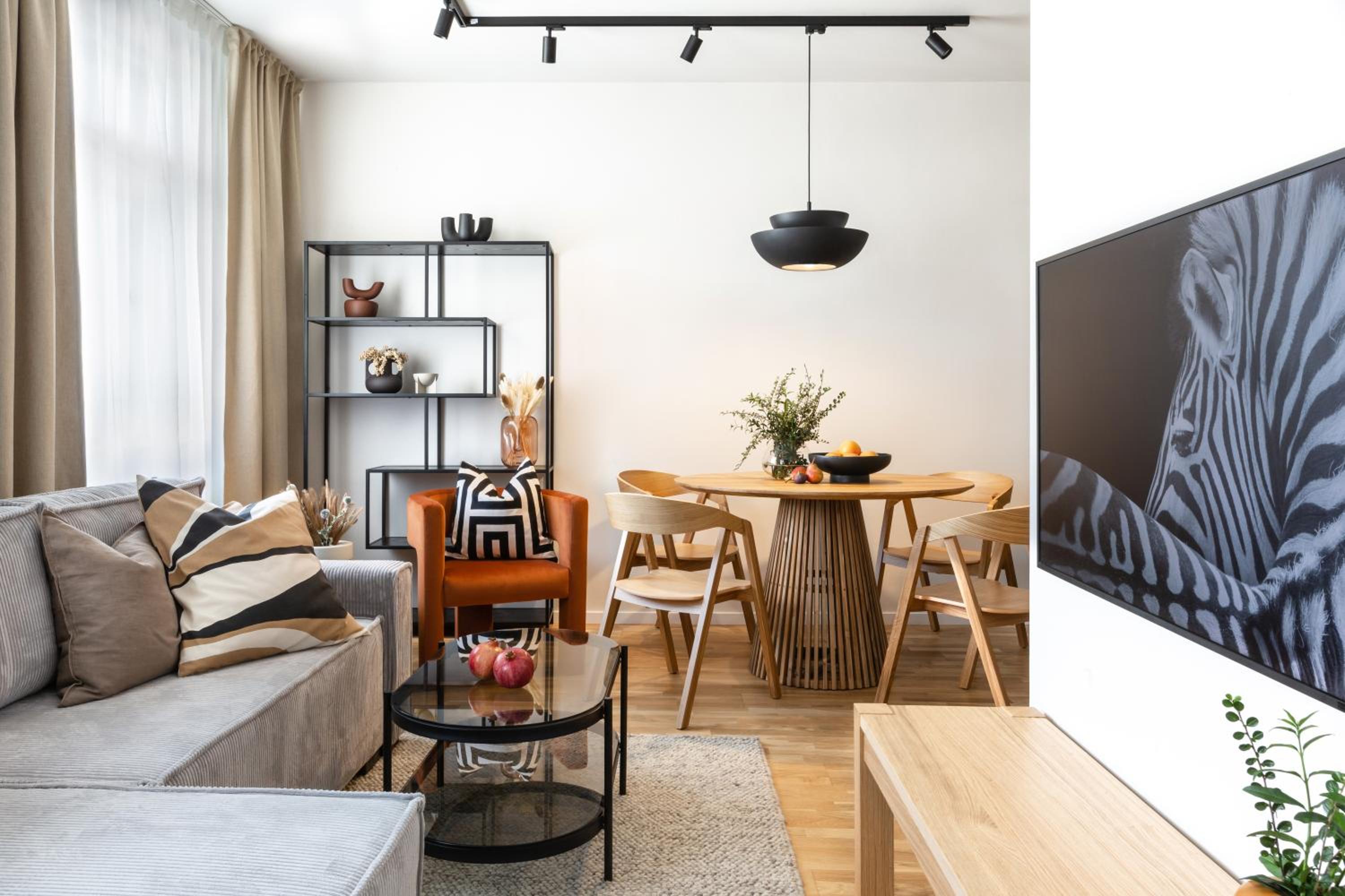 TurnKey I Republic Square Apartments