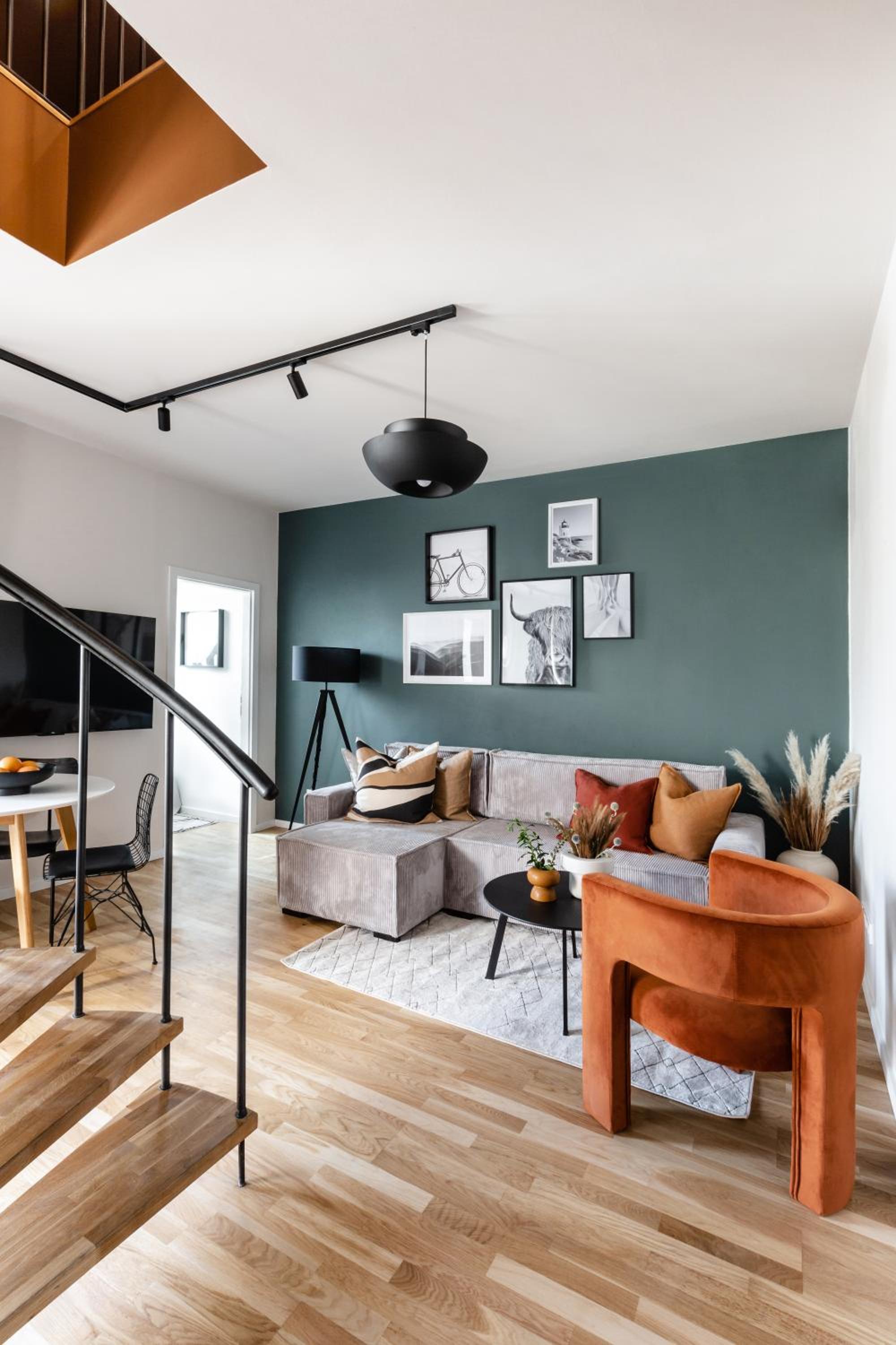 TurnKey I Republic Square Apartments