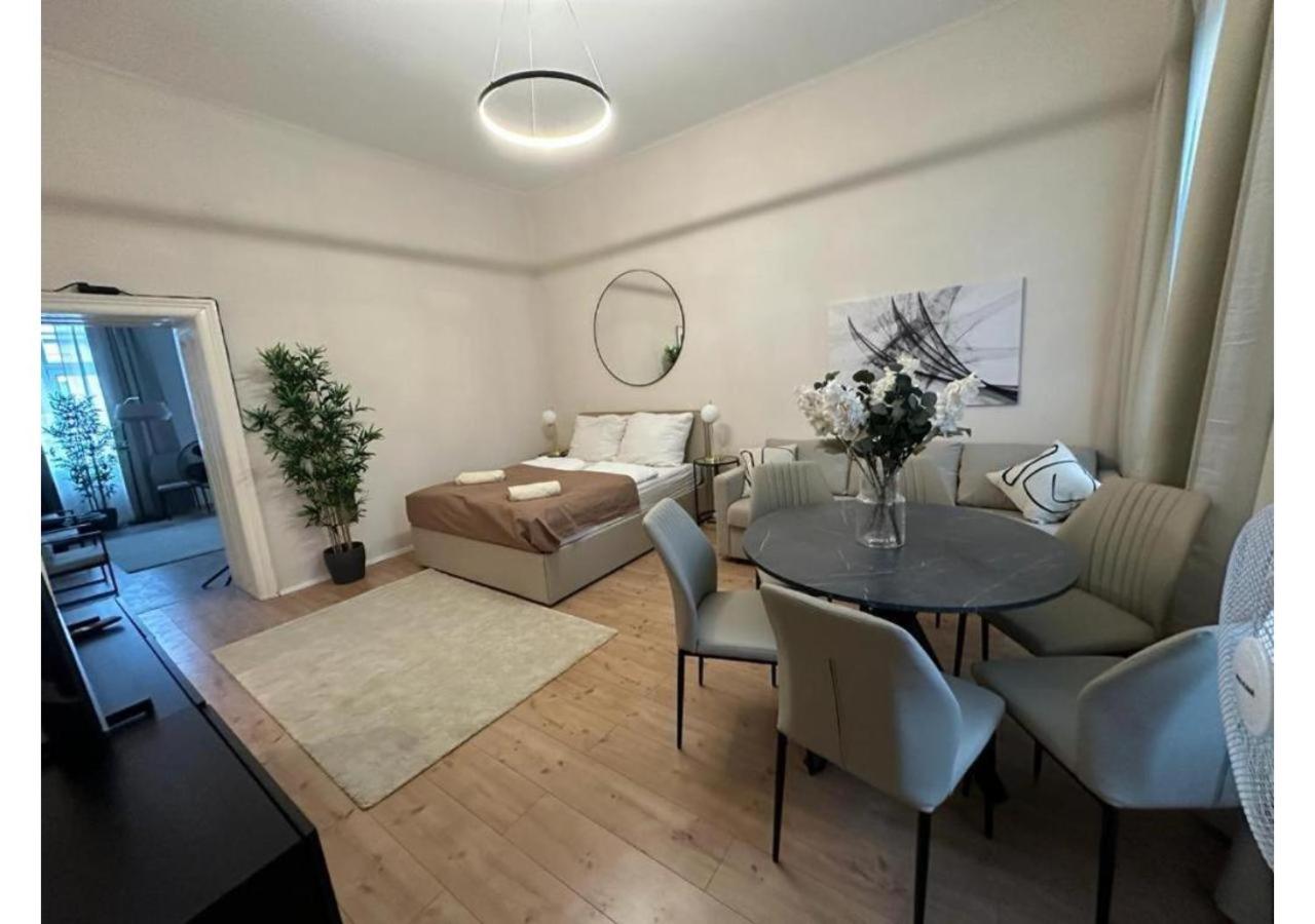 Spacious Apartment, 3 min to U6 Alserstraße