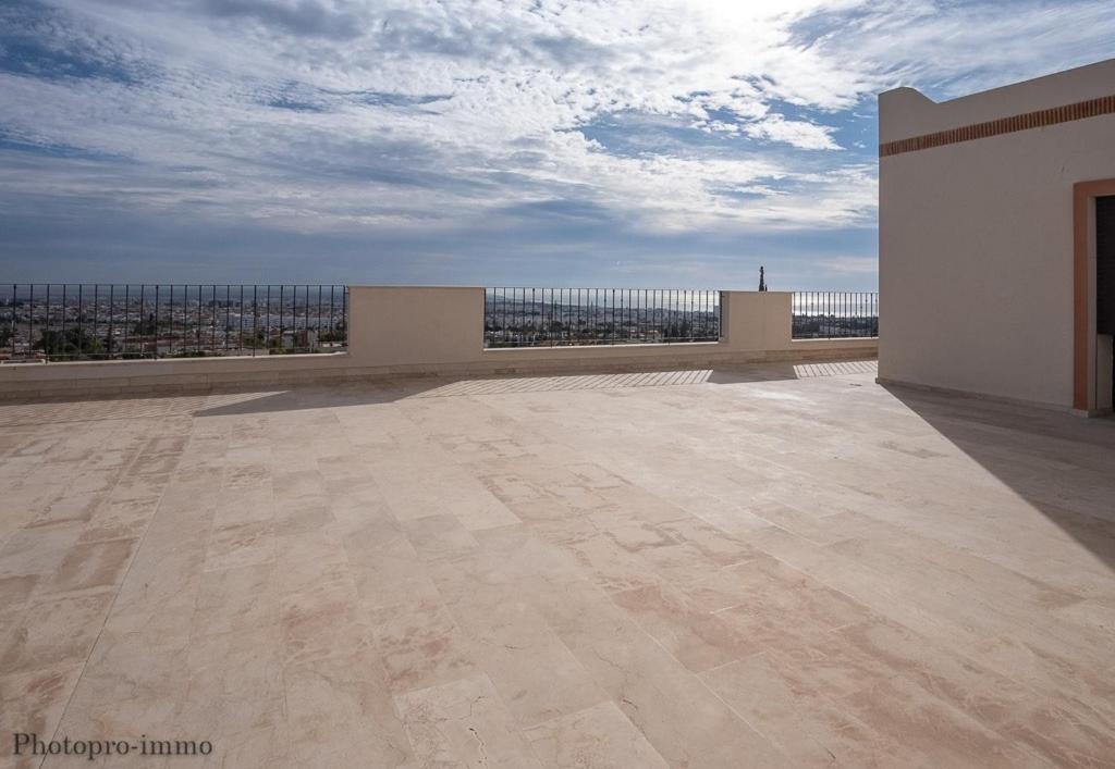 villa shy view 3