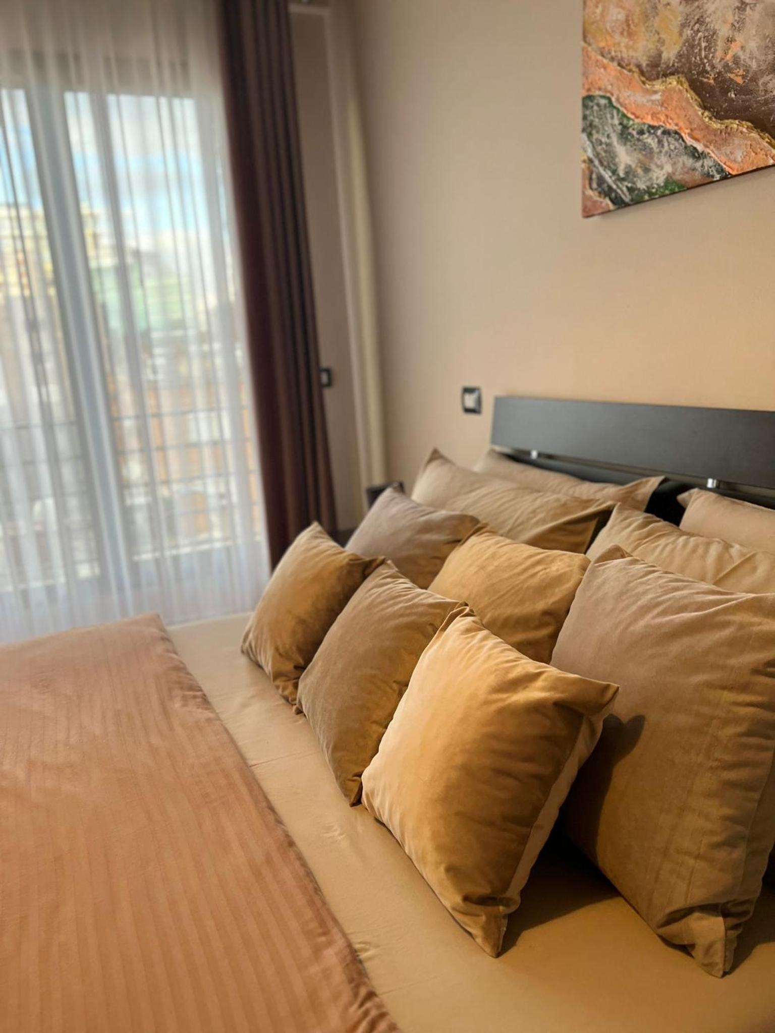 Nemis apartments in the centre of Tirana four Free parking