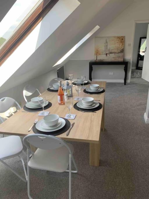 The Ducks - Stunning remote Norfolk Appt with Lazy Spa