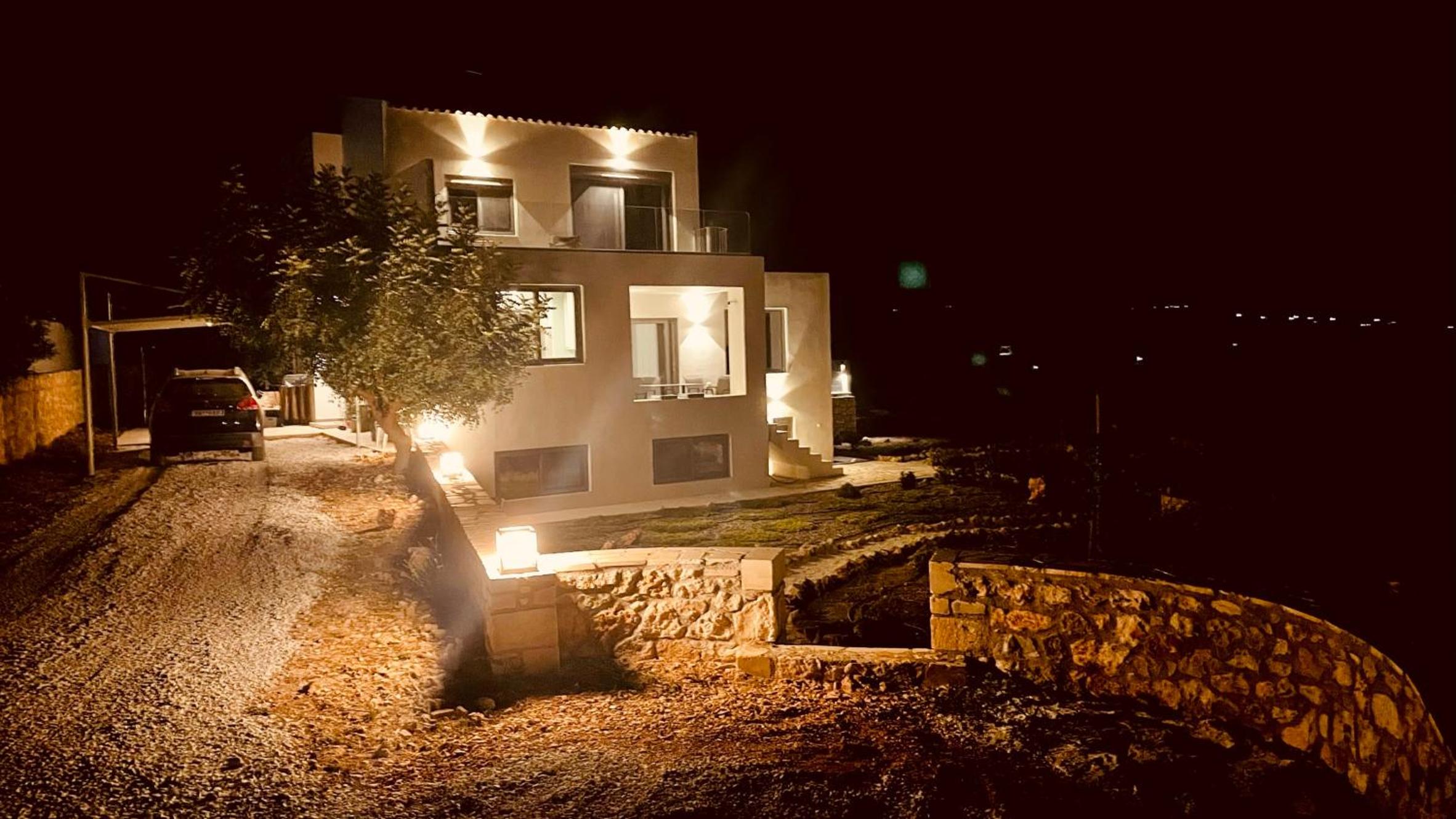 STUNNING MOUNTAIN AND SEA VIEW VILLA ELENI IN VAMOS