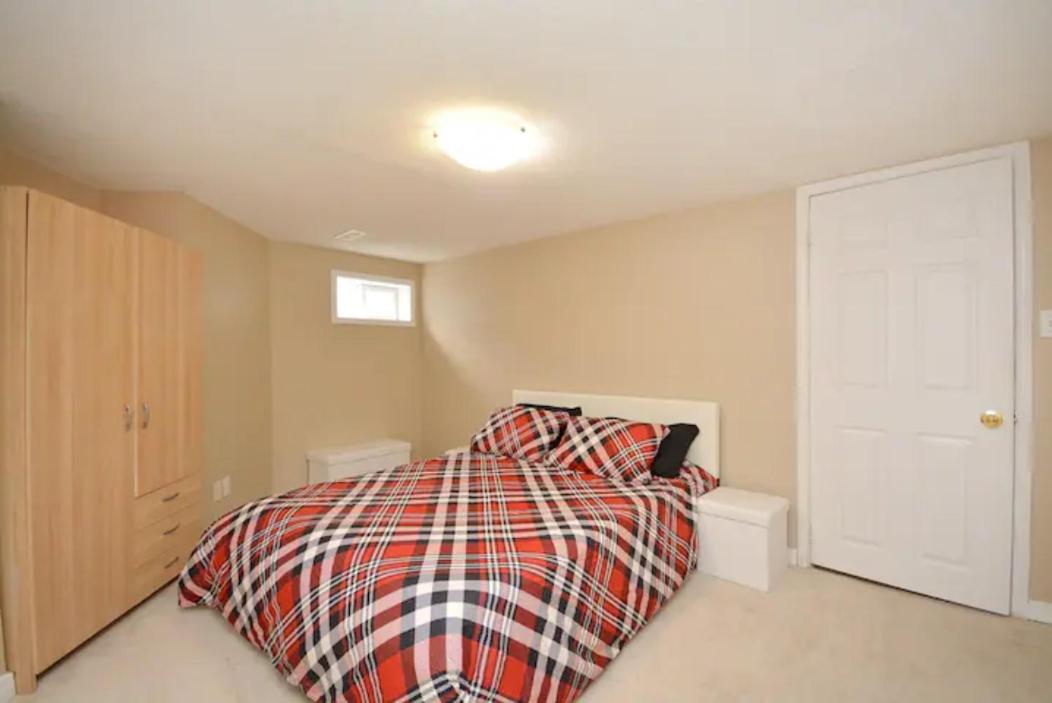 Riz Khan Peaceful Mississauga Home