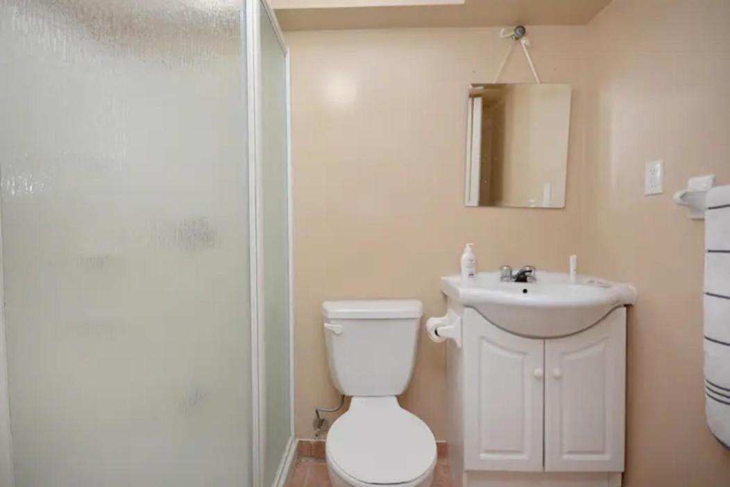 Riz Khan Peaceful Mississauga Home