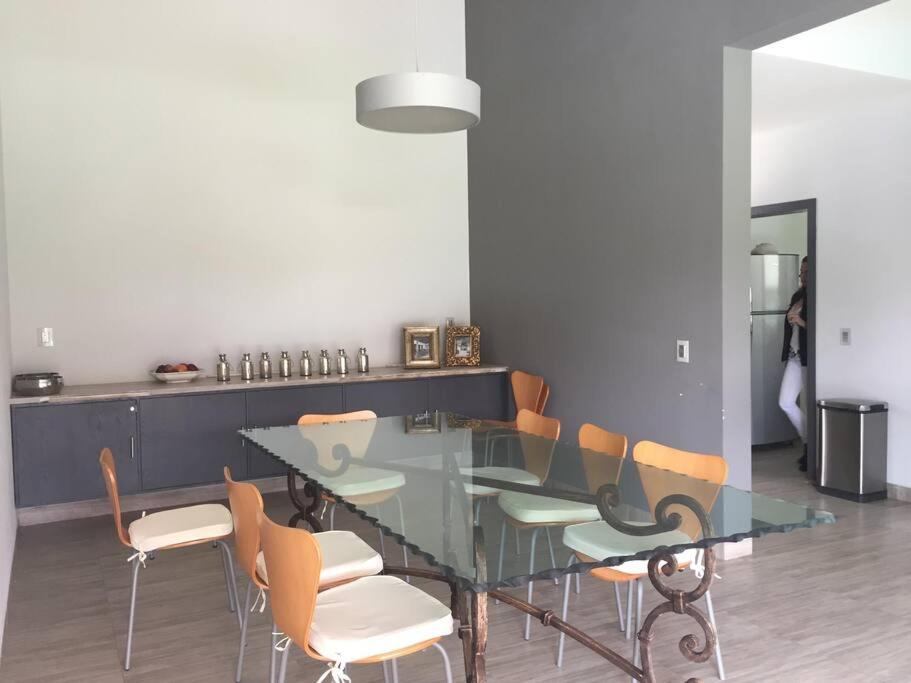 CASA MOSHI