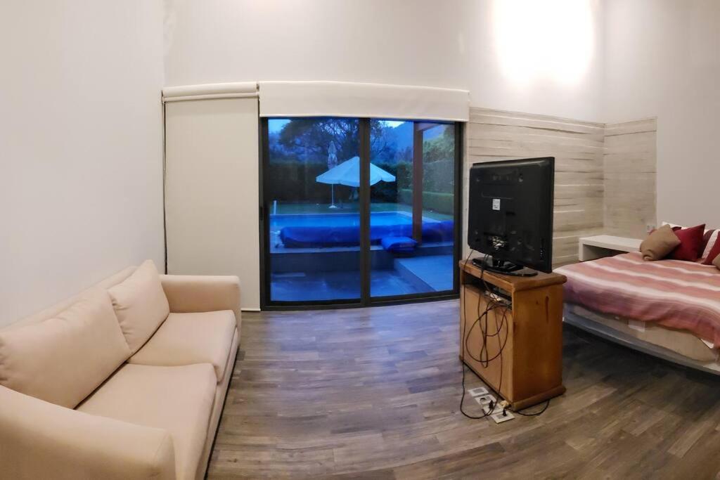 CASA MOSHI
