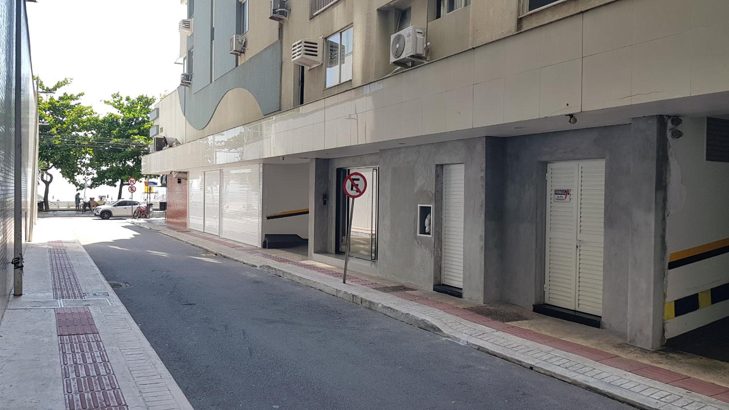 30m da PRAIA, Climatizado e Wi-Fi