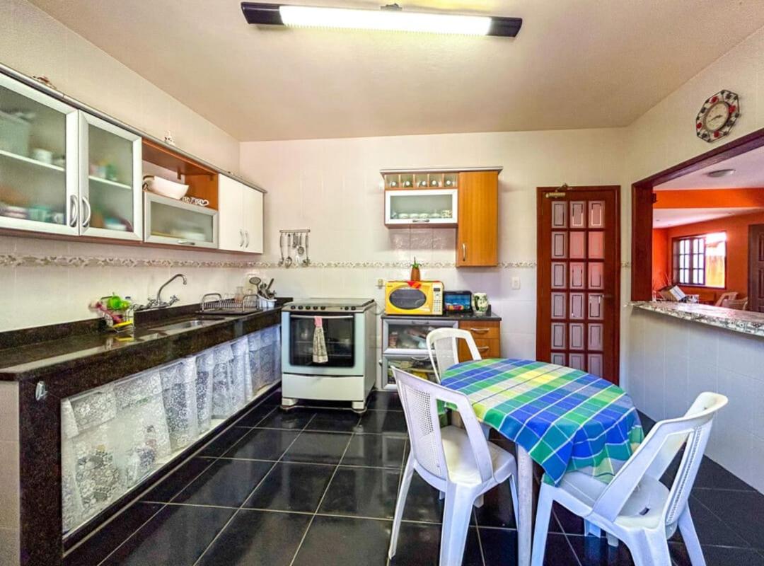 Miguel Pereira, casa 3 qtos ideal para famílias e pequenos grupos