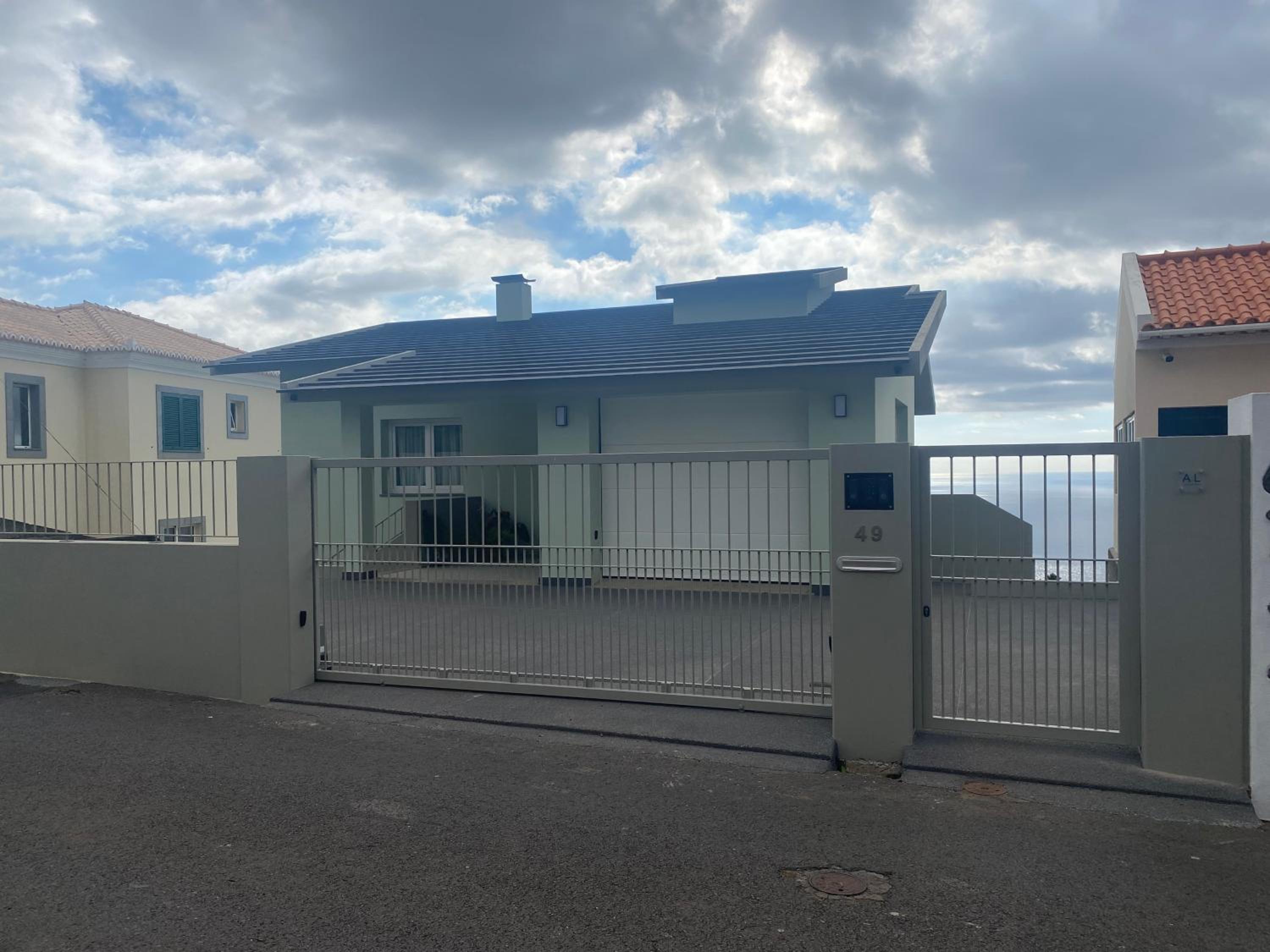 Myrtus - House with sea view and garden view 2