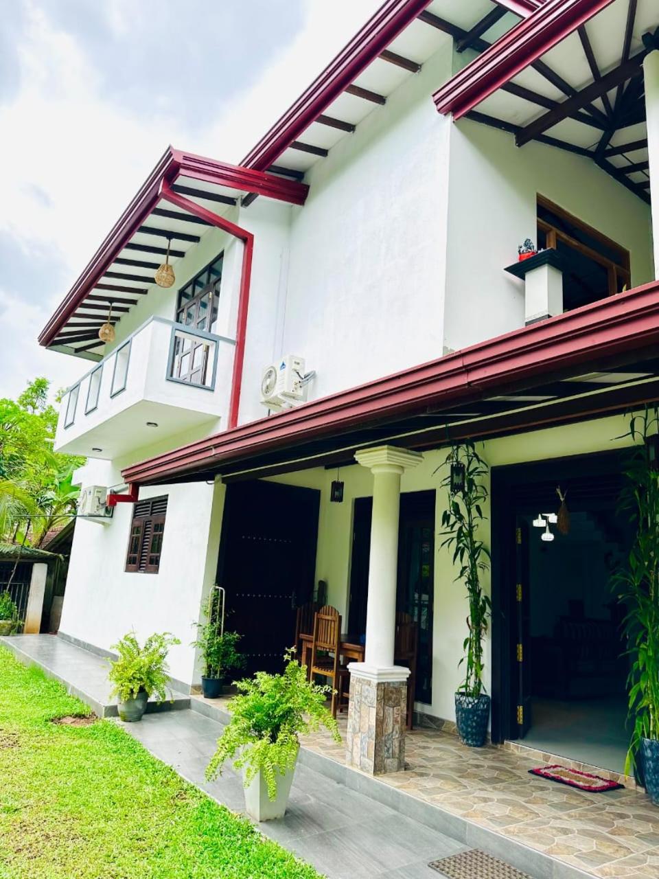 Eden Villa - Ahangama