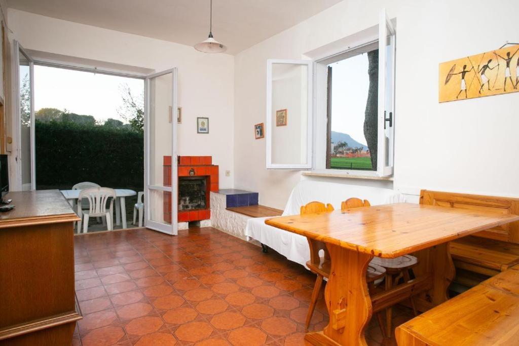 M086 - Trilocale con giardino al residence MareVerde view 4