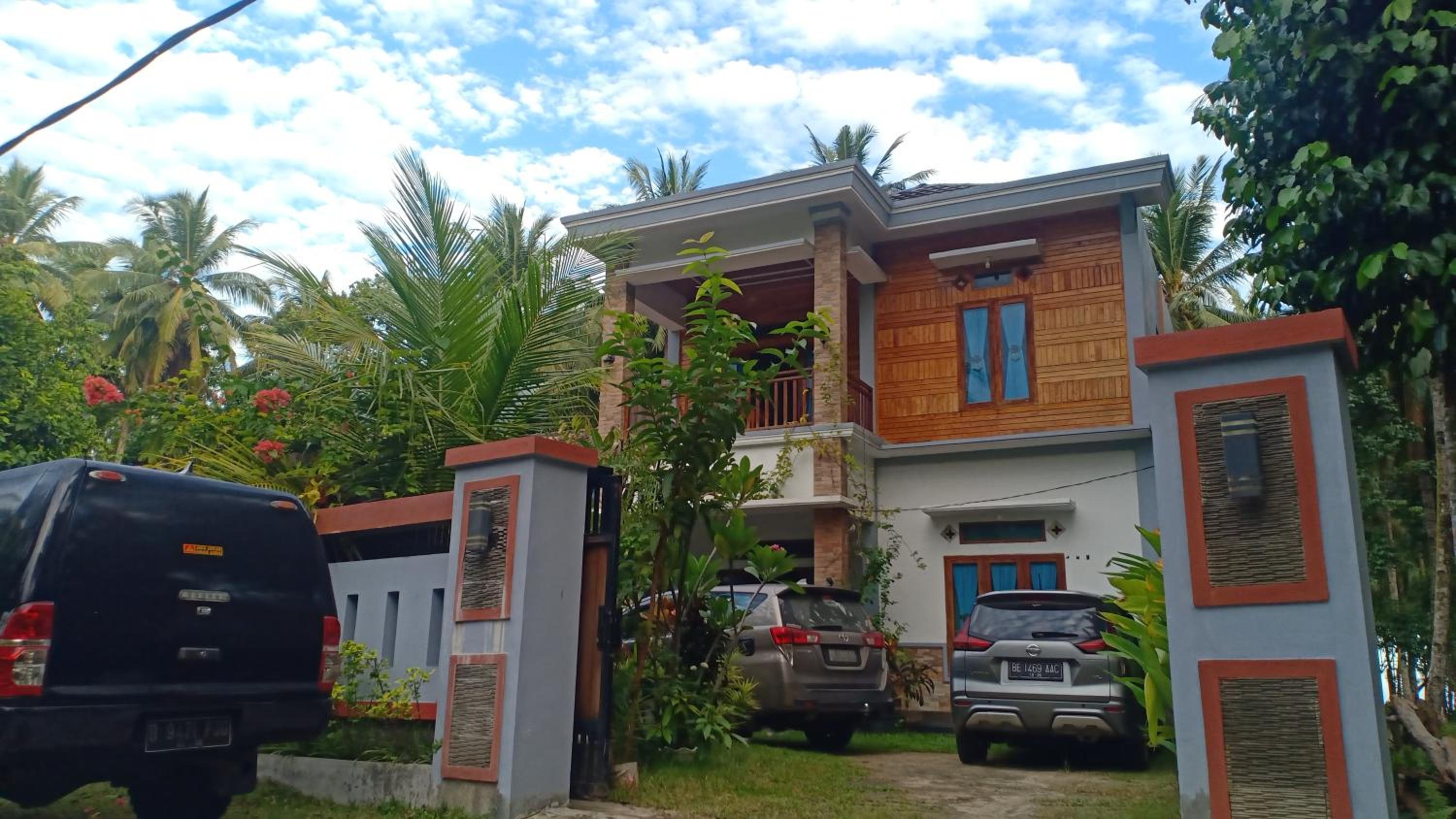 Hotel Walur Surf Villa - Image 1