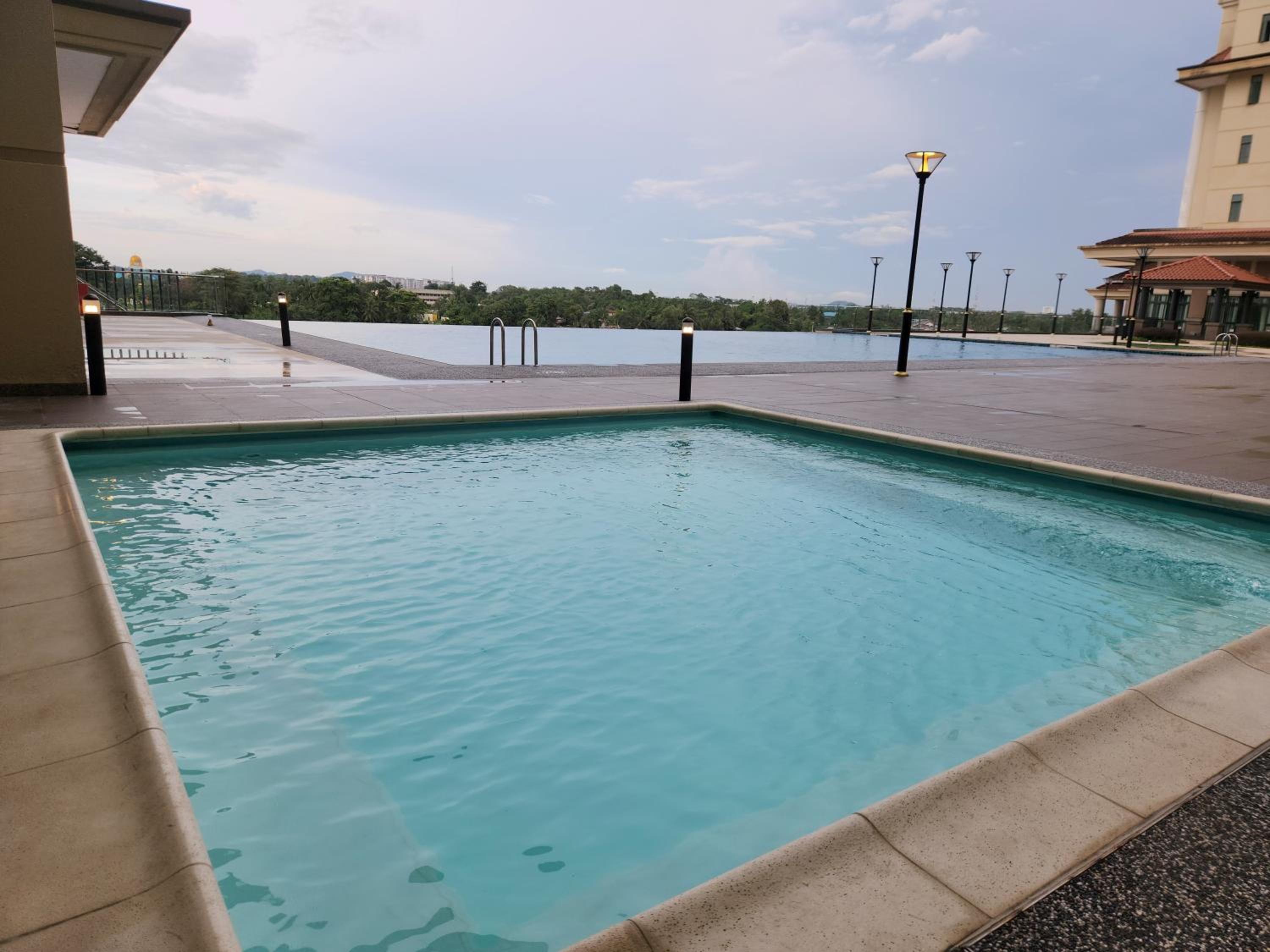 Kuching Town - RiverBed - Riverine Diamond Condo photo 7