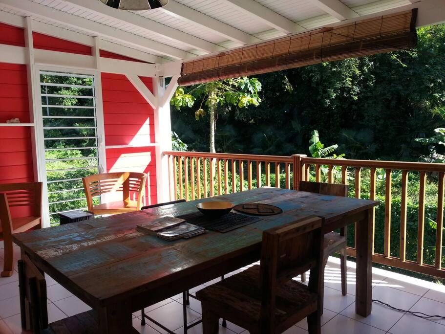 MANGUE ROUGE habitation CALISSA