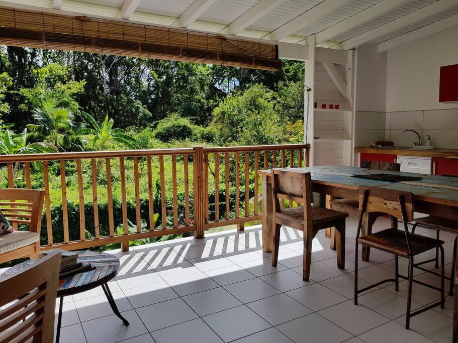 MANGUE ROUGE habitation CALISSA