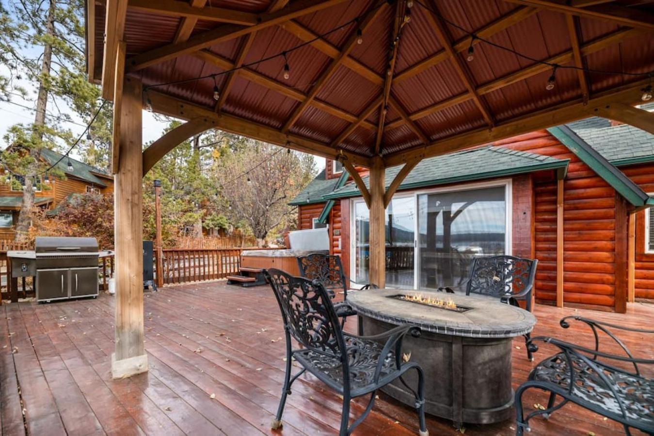 Serene Lakefront Haven by Rather Be Properties