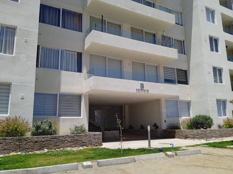 Hermoso departamento a pasos del mar.