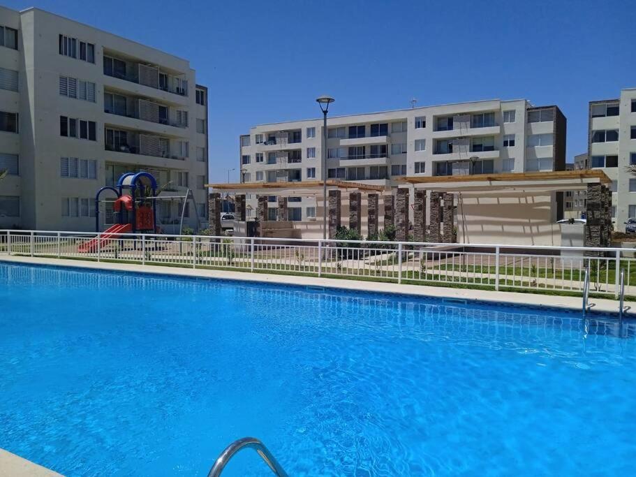 Hermoso departamento a pasos del mar.