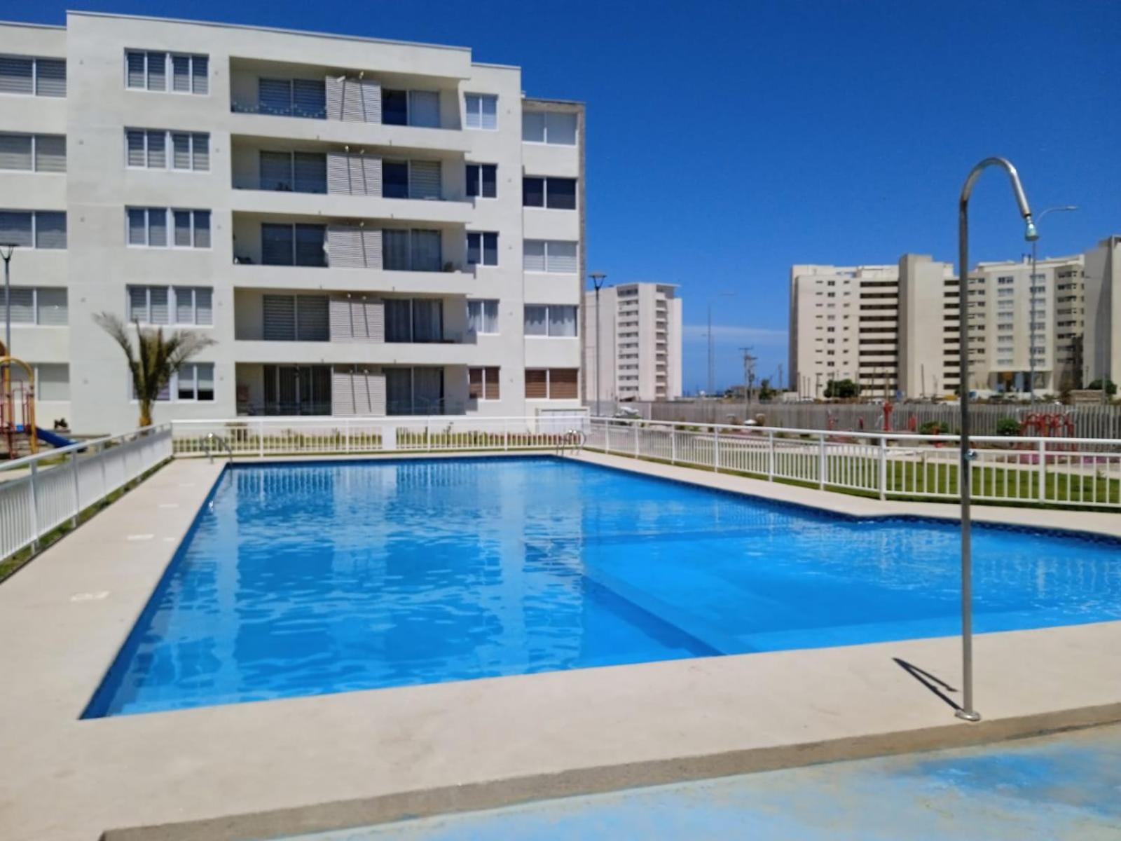 Hermoso departamento a pasos del mar.