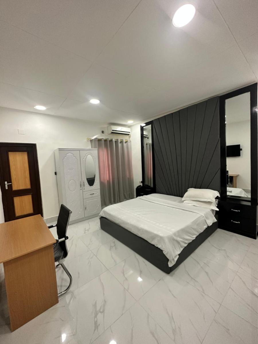 hotel Brazza