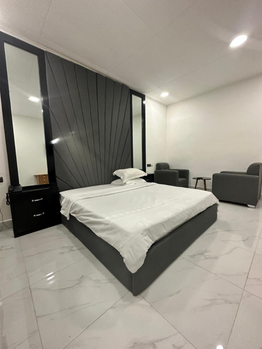 hotel Brazza
