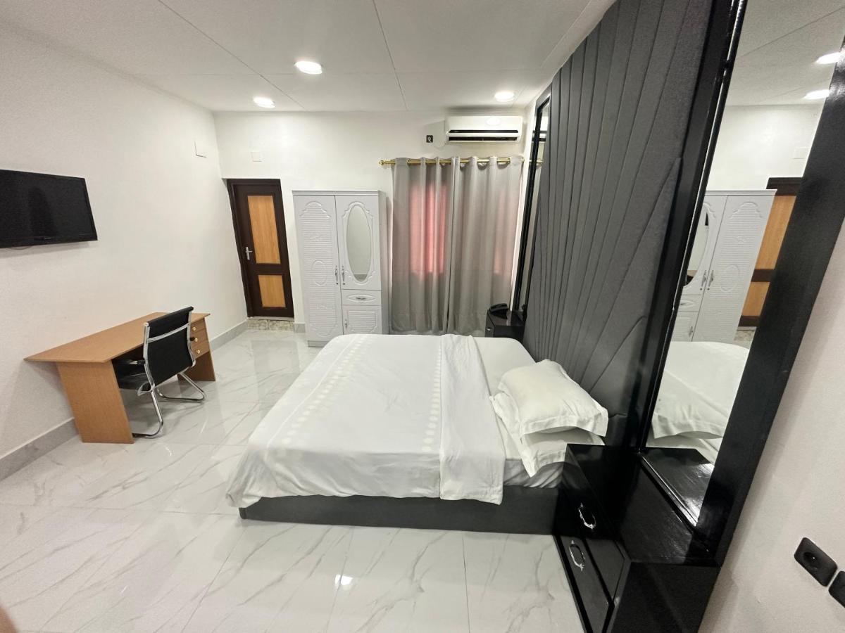 hotel Brazza