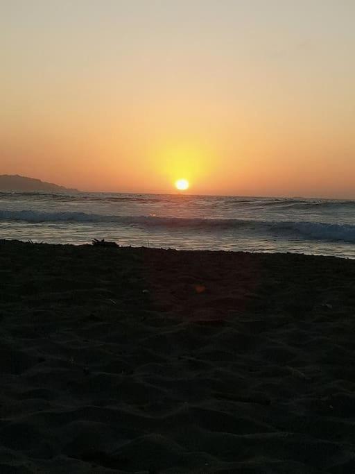 Hermoso departamento a pasos del mar.