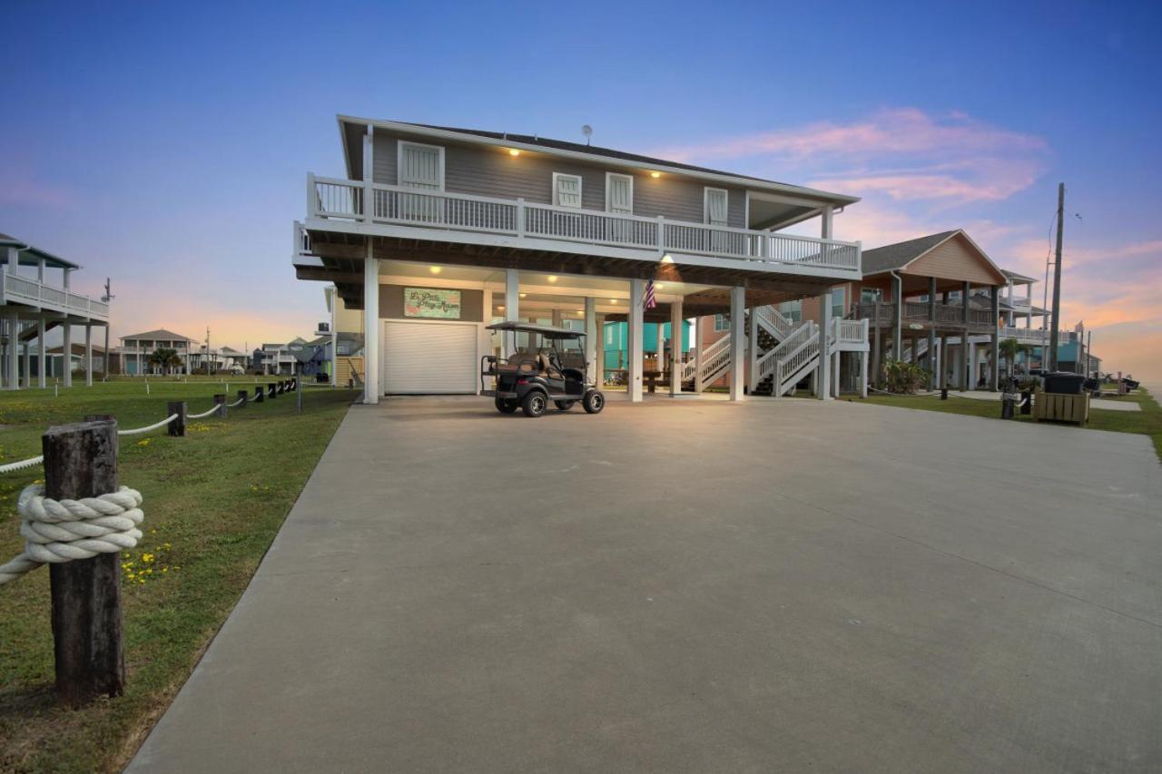 Hot Tub Golf Cart Near beach Coastal Retreat