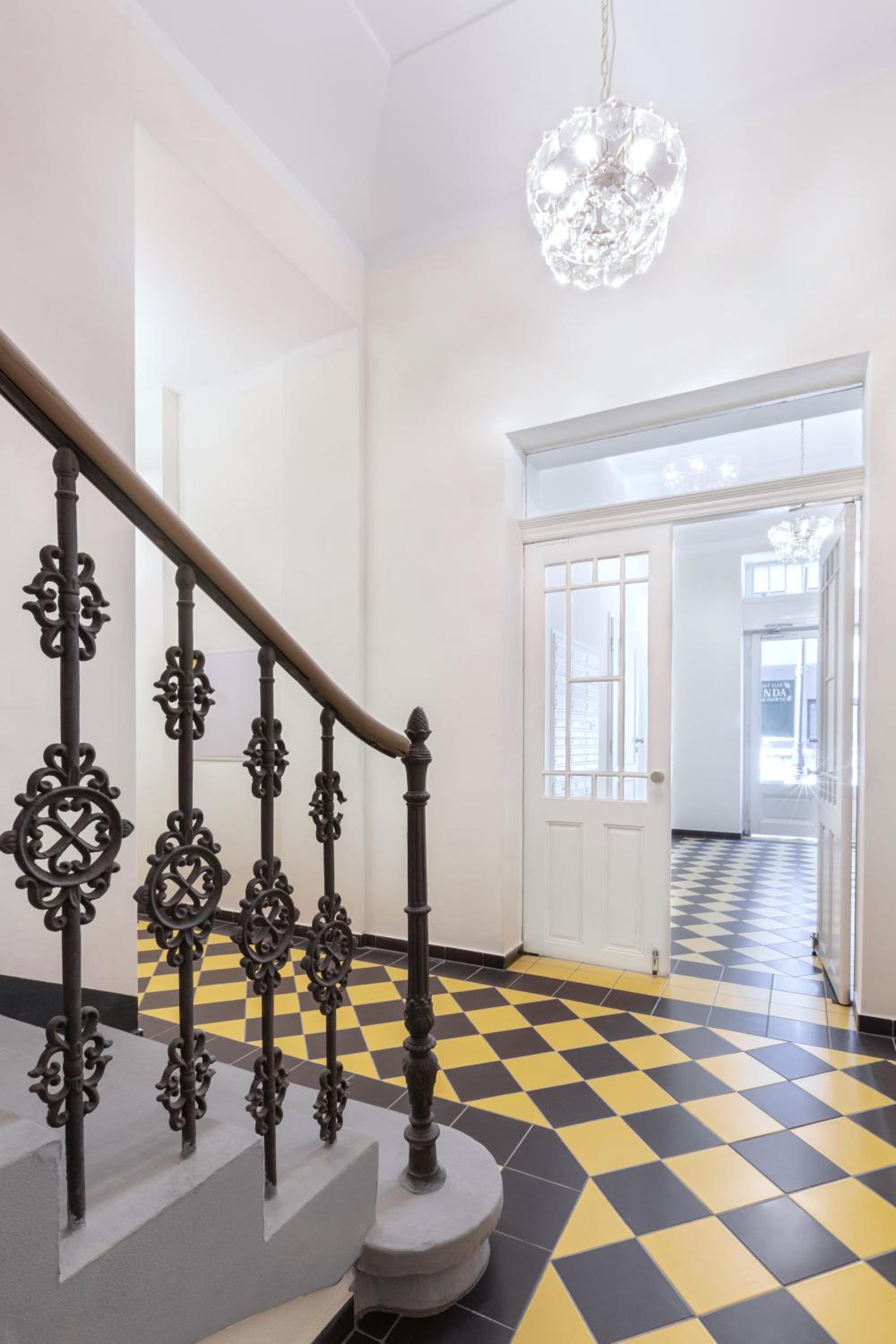 TurnKey I Republic Square Apartments