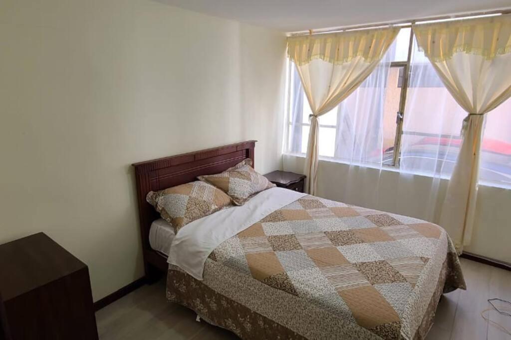 Departamento centro histórico de Quito calle de las 7 cruces