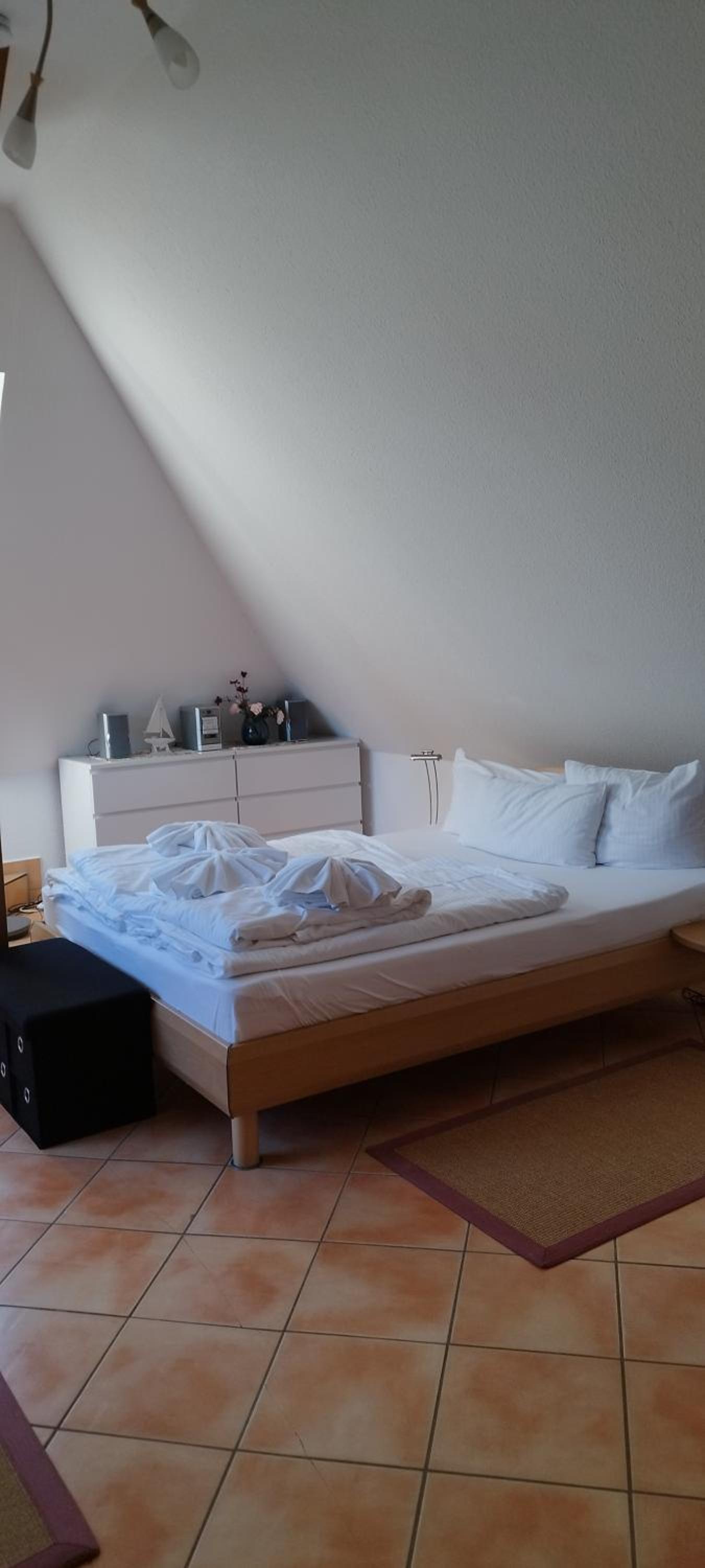 Traumblick und Komfort - lichtdurchflutete 85 qm Wohnung nahe Südstrand Göhren inklusive Schwimmbad und Sauna im AHOI Sellin
