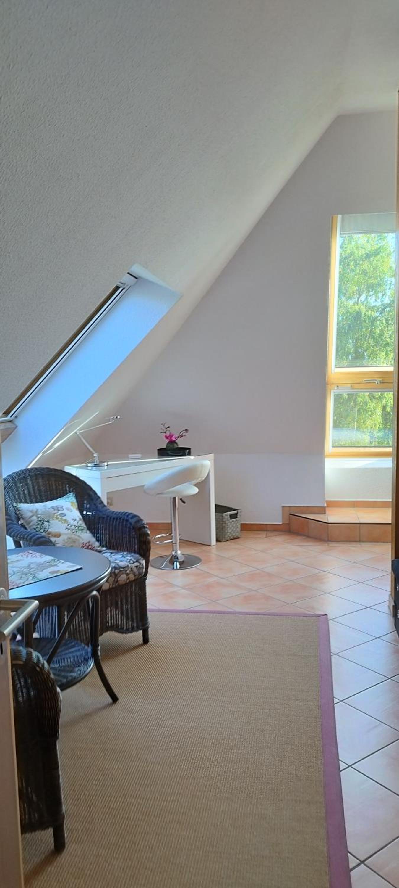 Traumblick und Komfort - lichtdurchflutete 85 qm Wohnung nahe Südstrand Göhren inklusive Schwimmbad und Sauna im AHOI Sellin