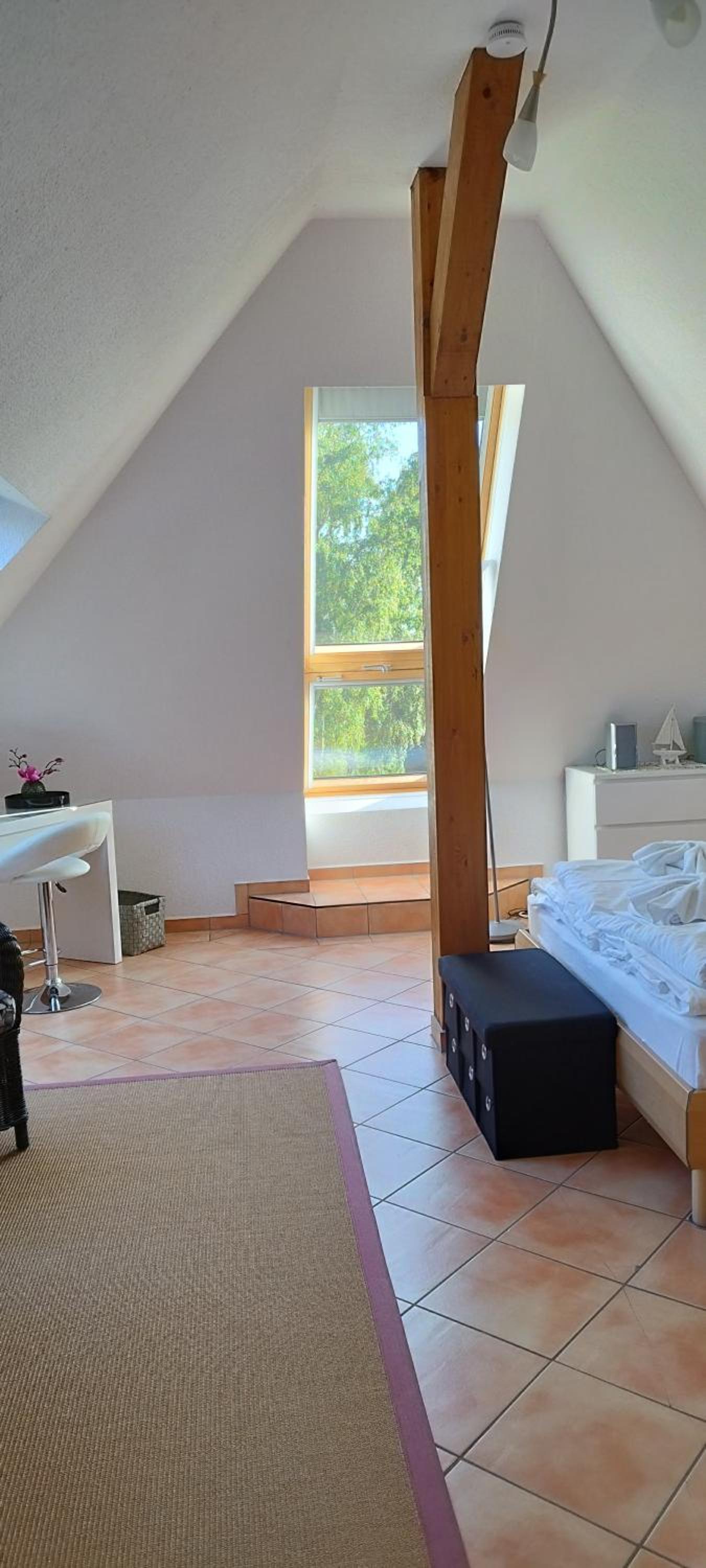 Traumblick und Komfort - lichtdurchflutete 85 qm Wohnung nahe Südstrand Göhren inklusive Schwimmbad und Sauna im AHOI Sellin
