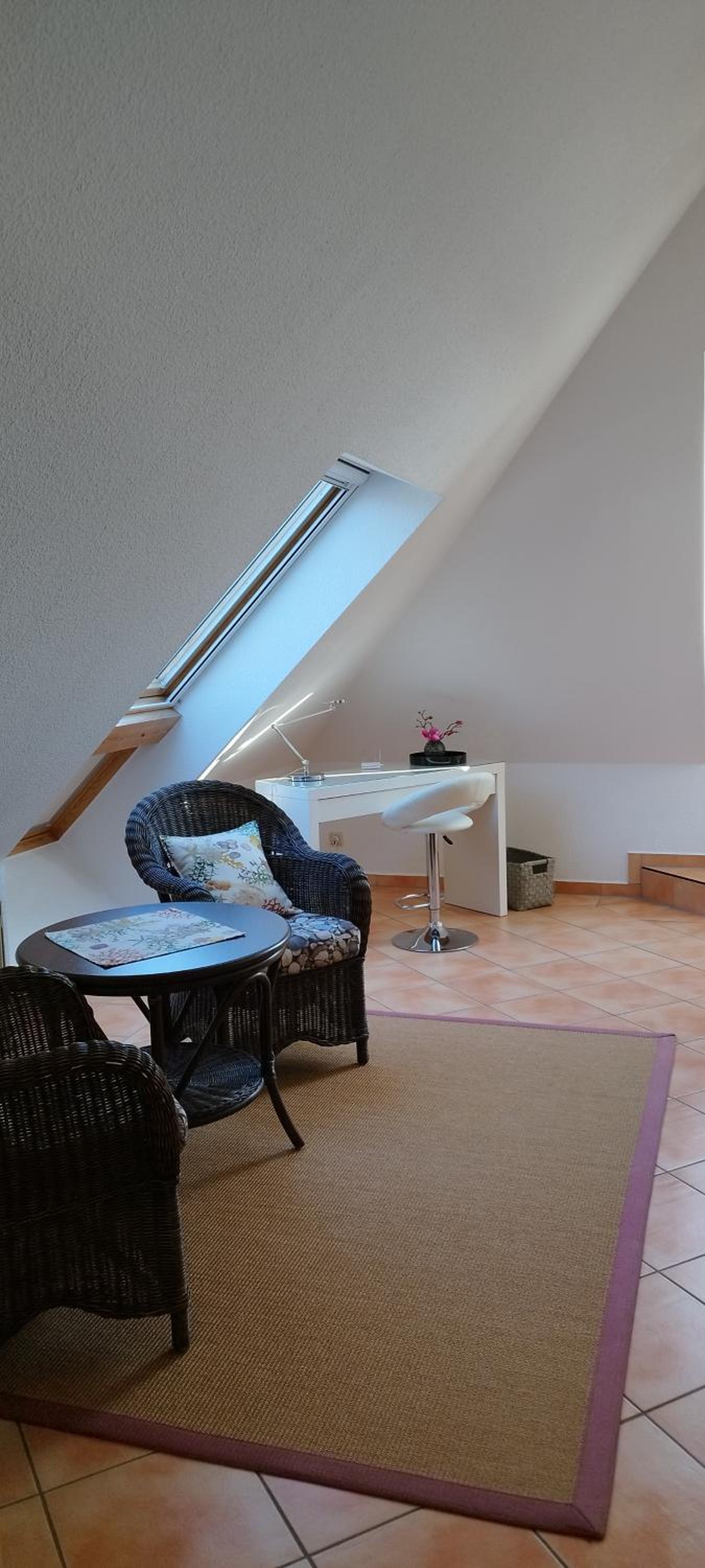Traumblick und Komfort - lichtdurchflutete 85 qm Wohnung nahe Südstrand Göhren inklusive Schwimmbad und Sauna im AHOI Sellin