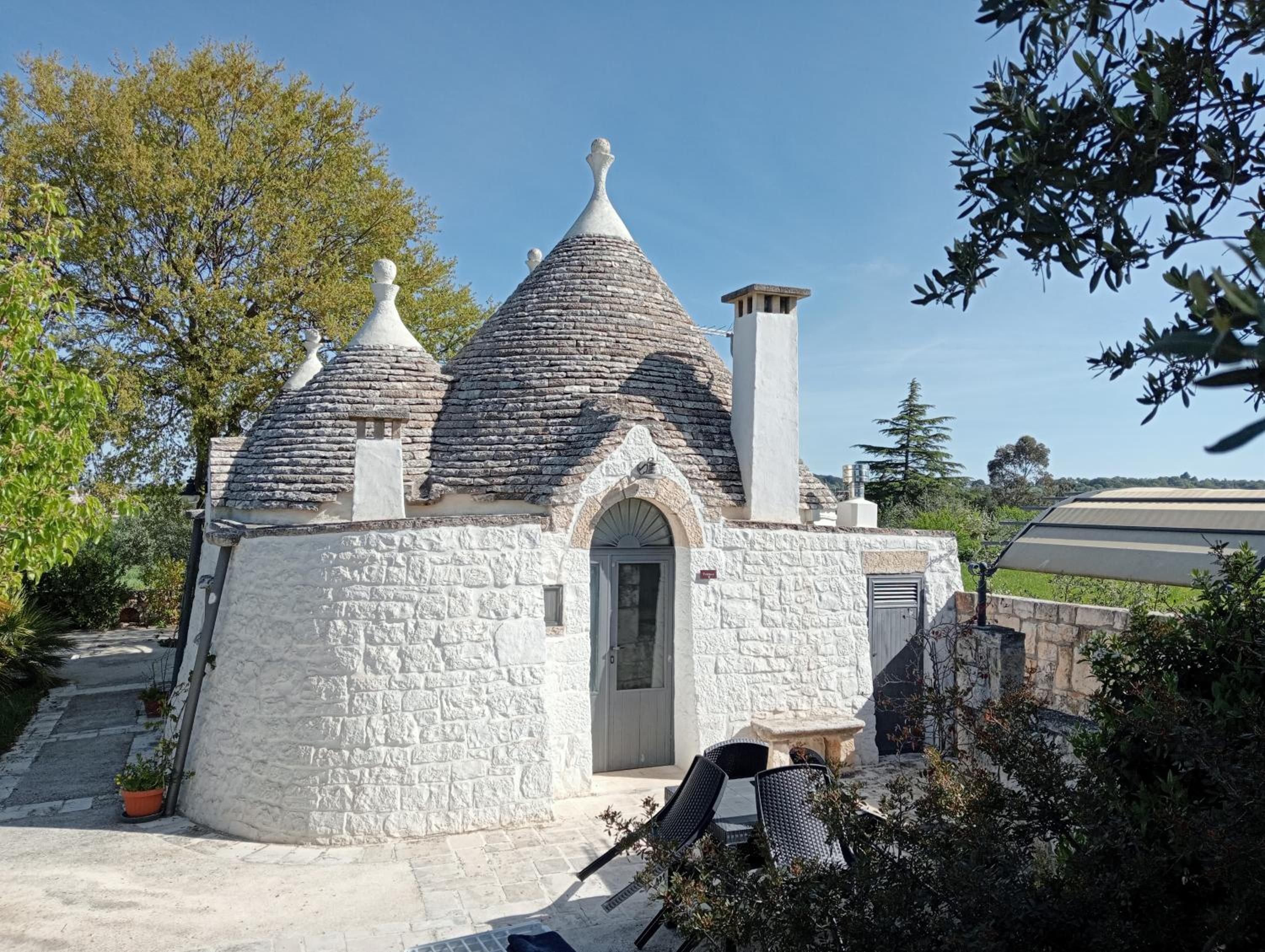 Trulli Manuela (il fragno) view 4