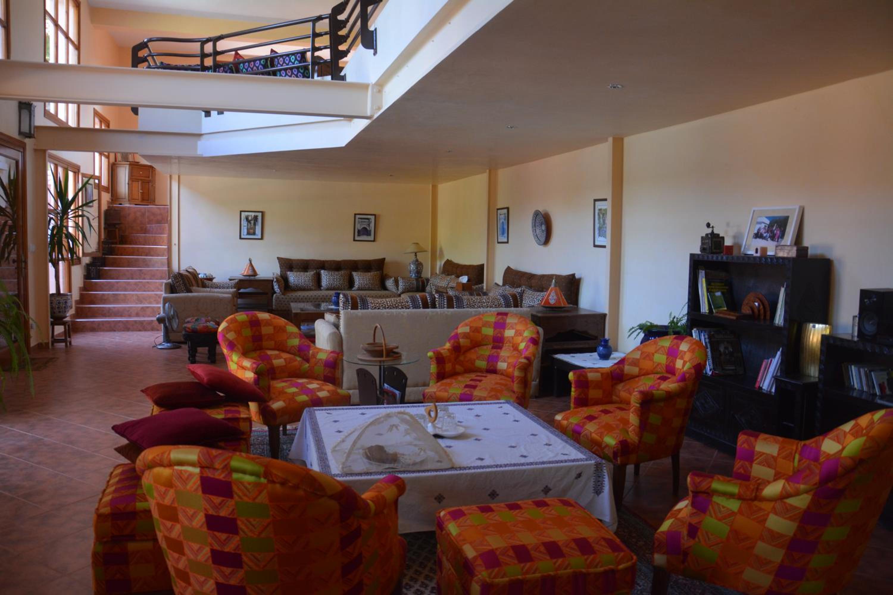 lounge