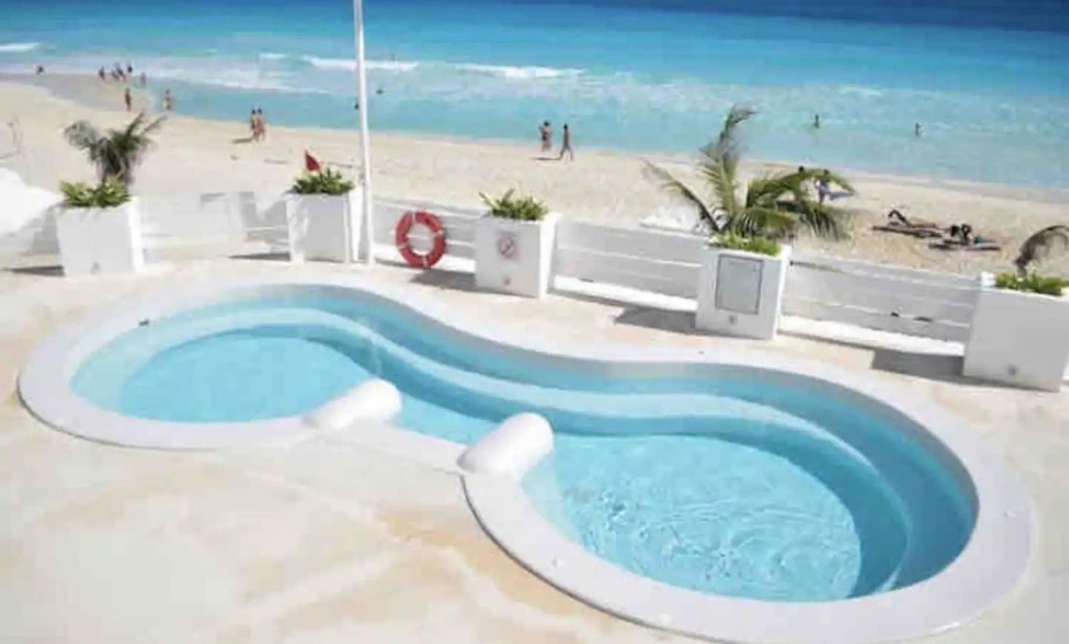 Beachfront Ocean View-boutique apartment •Gym •Spa