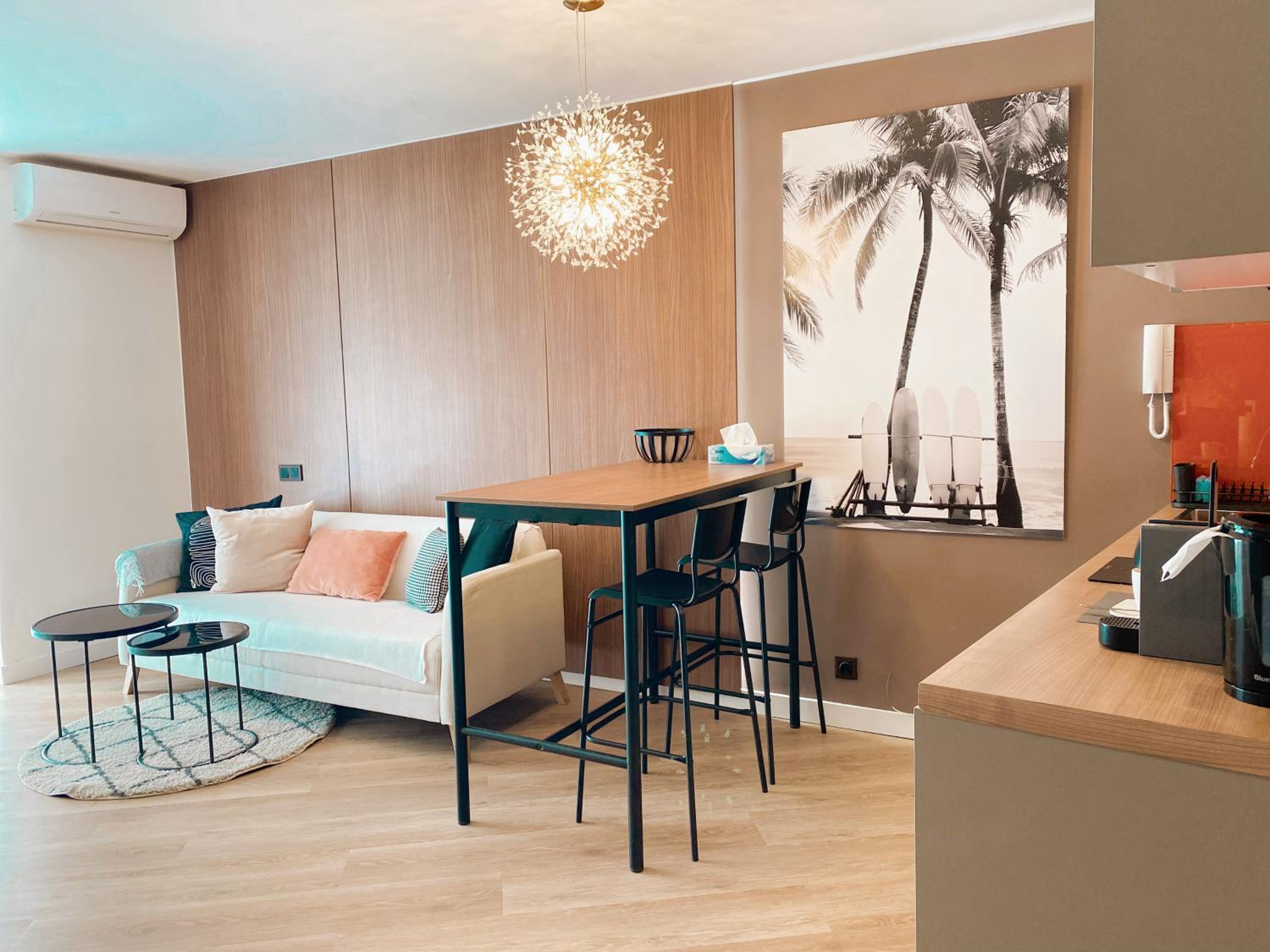 ZEŪS apartment
