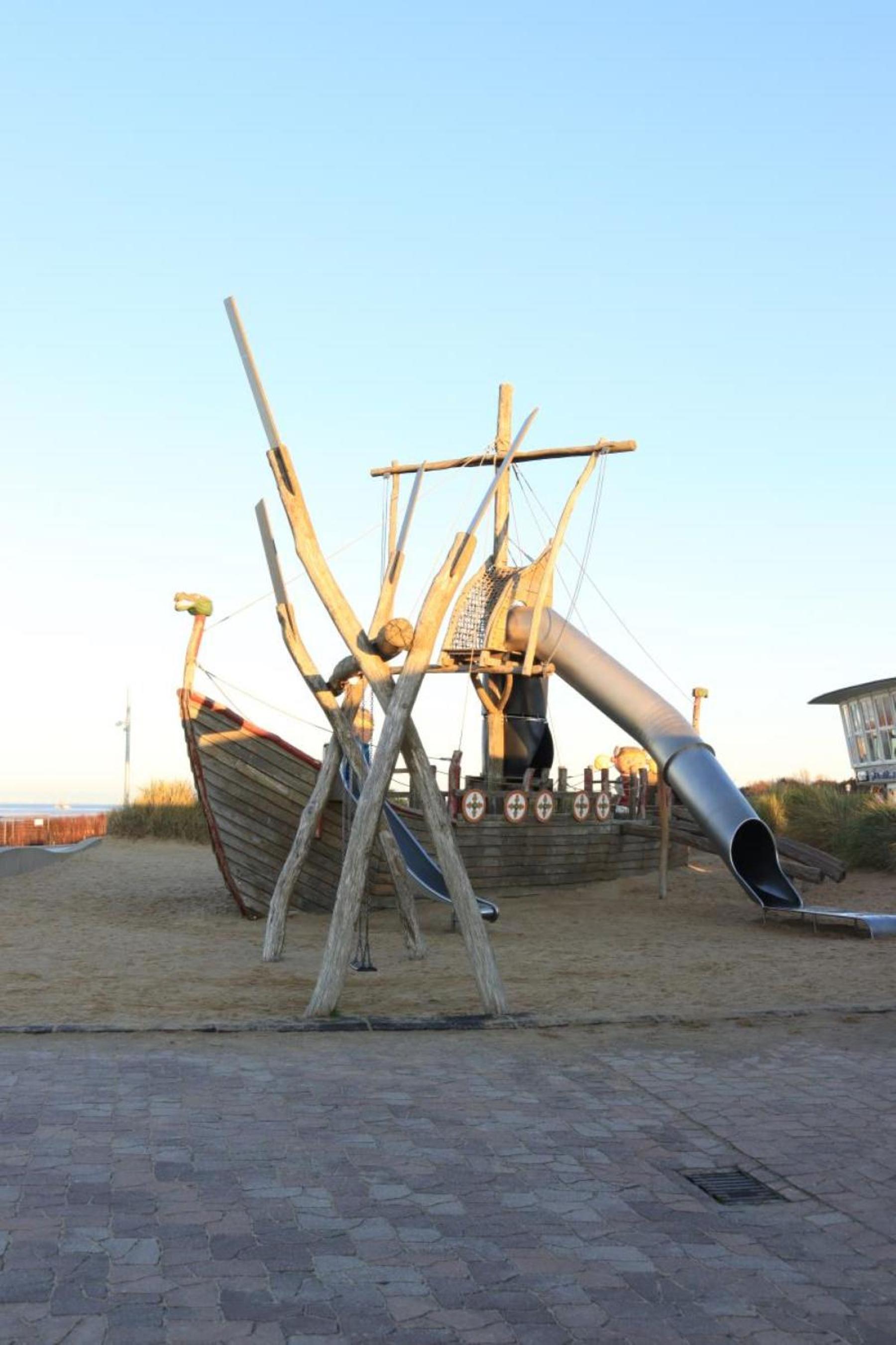 Ferienwohnung mit Seeblick und Schwimmbadnutzung in Cuxhaven
