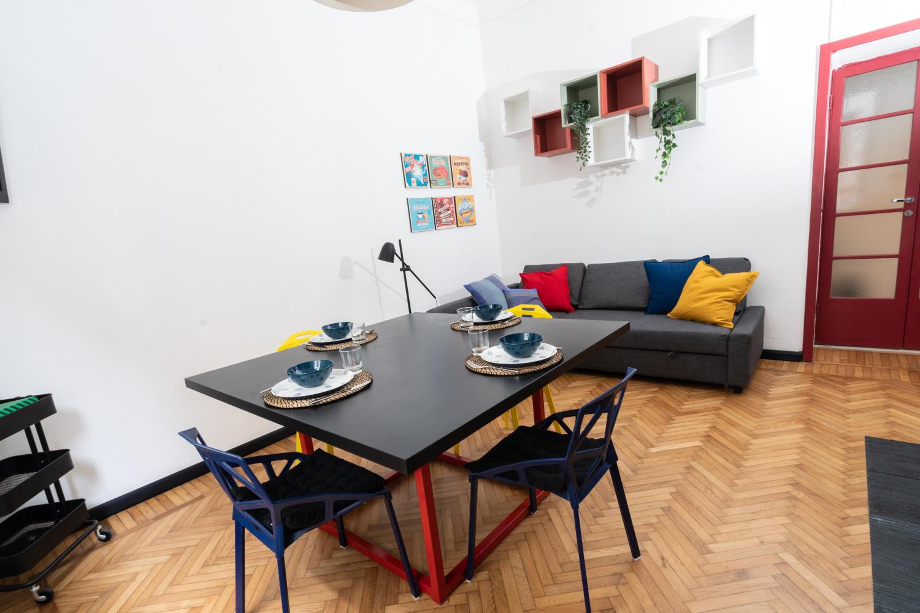 Pop House - Spacious flat next to Cathedral & Lake photo 5