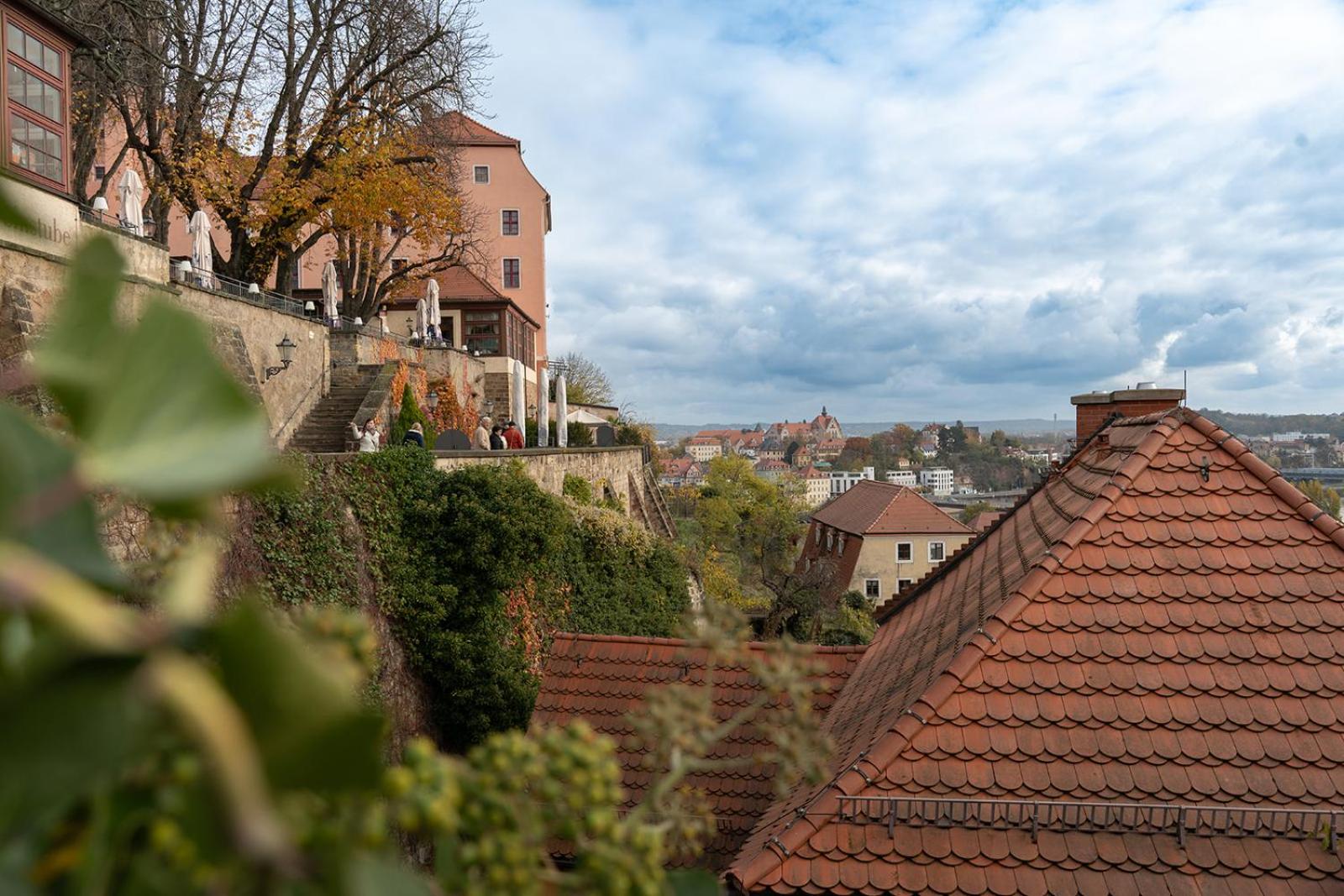 Benville BV01 - Ideal für 4-6 Personen - WLAN, Waschmaschine, Parkplatz - 2 Schlafzimmer - 1 km zum Bahnhof - ruhige Lage
