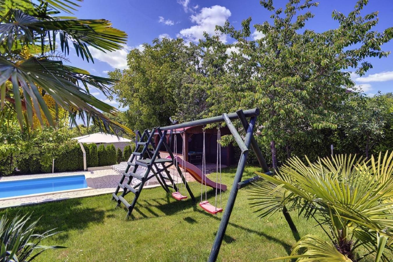 Villa Semy view 3