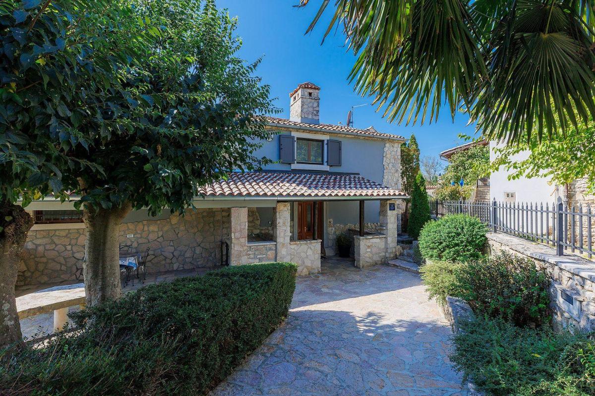 Villa Jurazini view 4