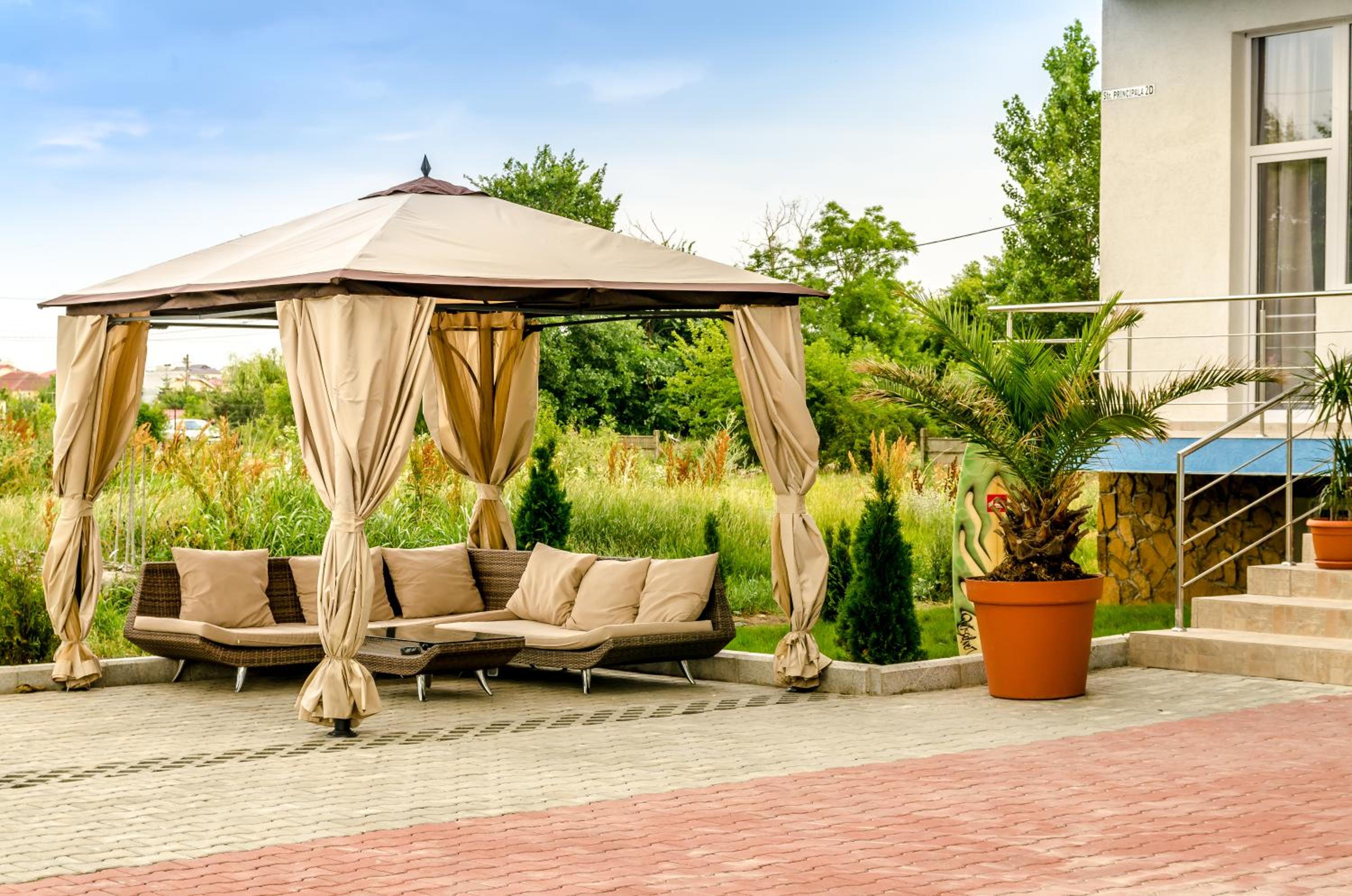 Babylonia Resort