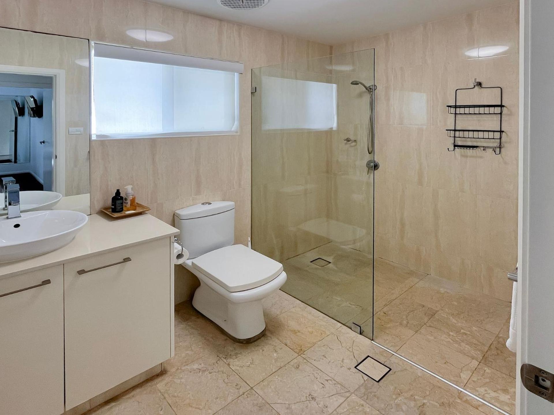 H2O Holiday Apartments Unit 12