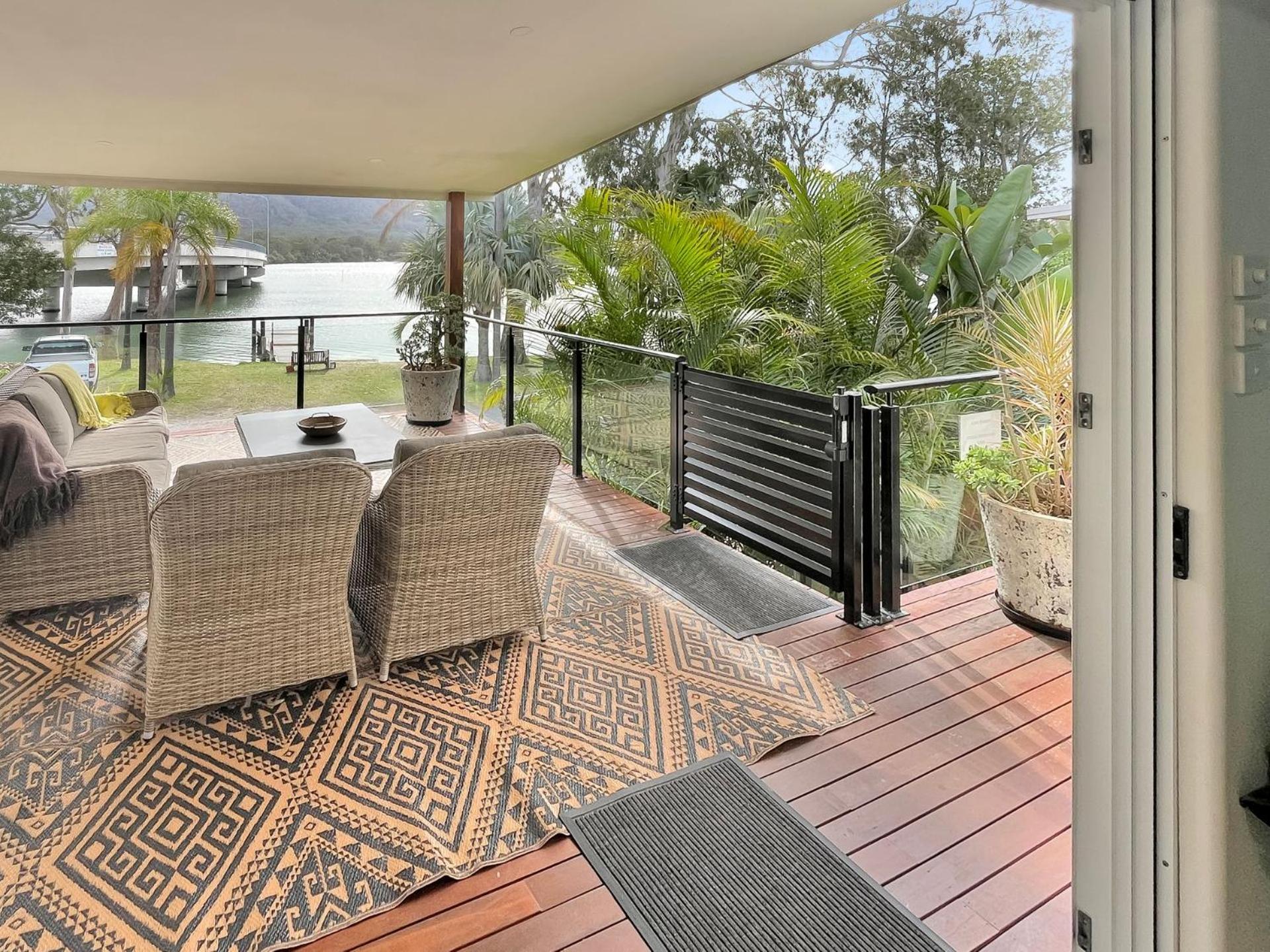 H2O Holiday Apartments Unit 12